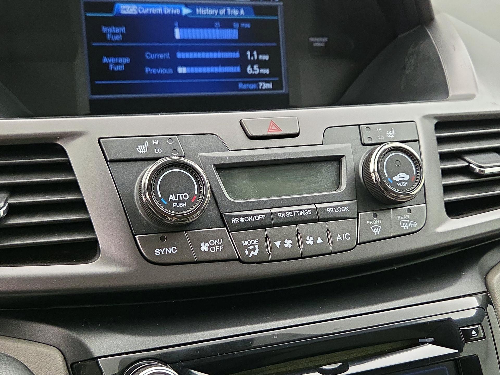 Thumbnail: 2014 Honda Odyssey - 16