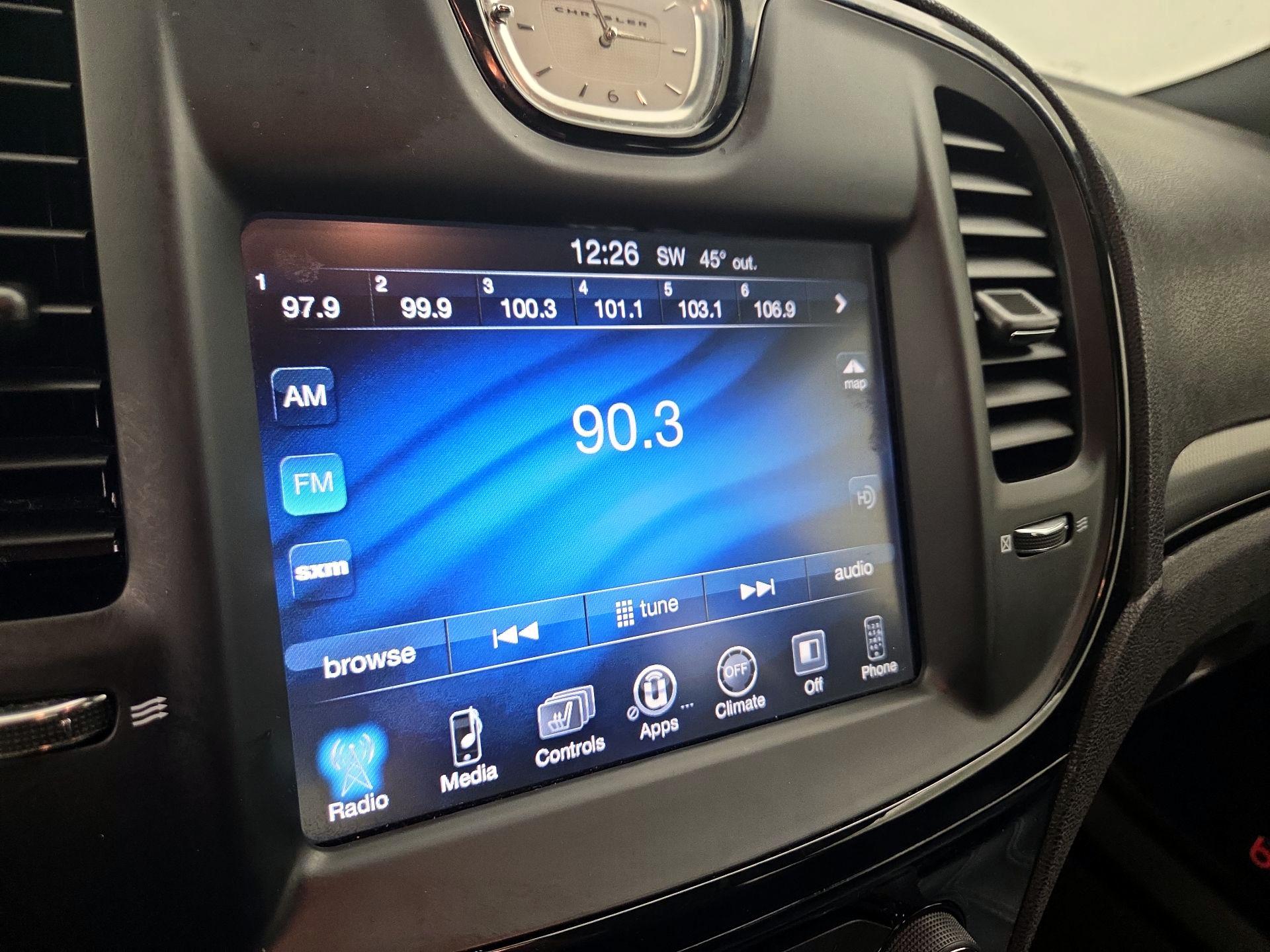 Thumbnail: 2016 Chrysler 300 - 15