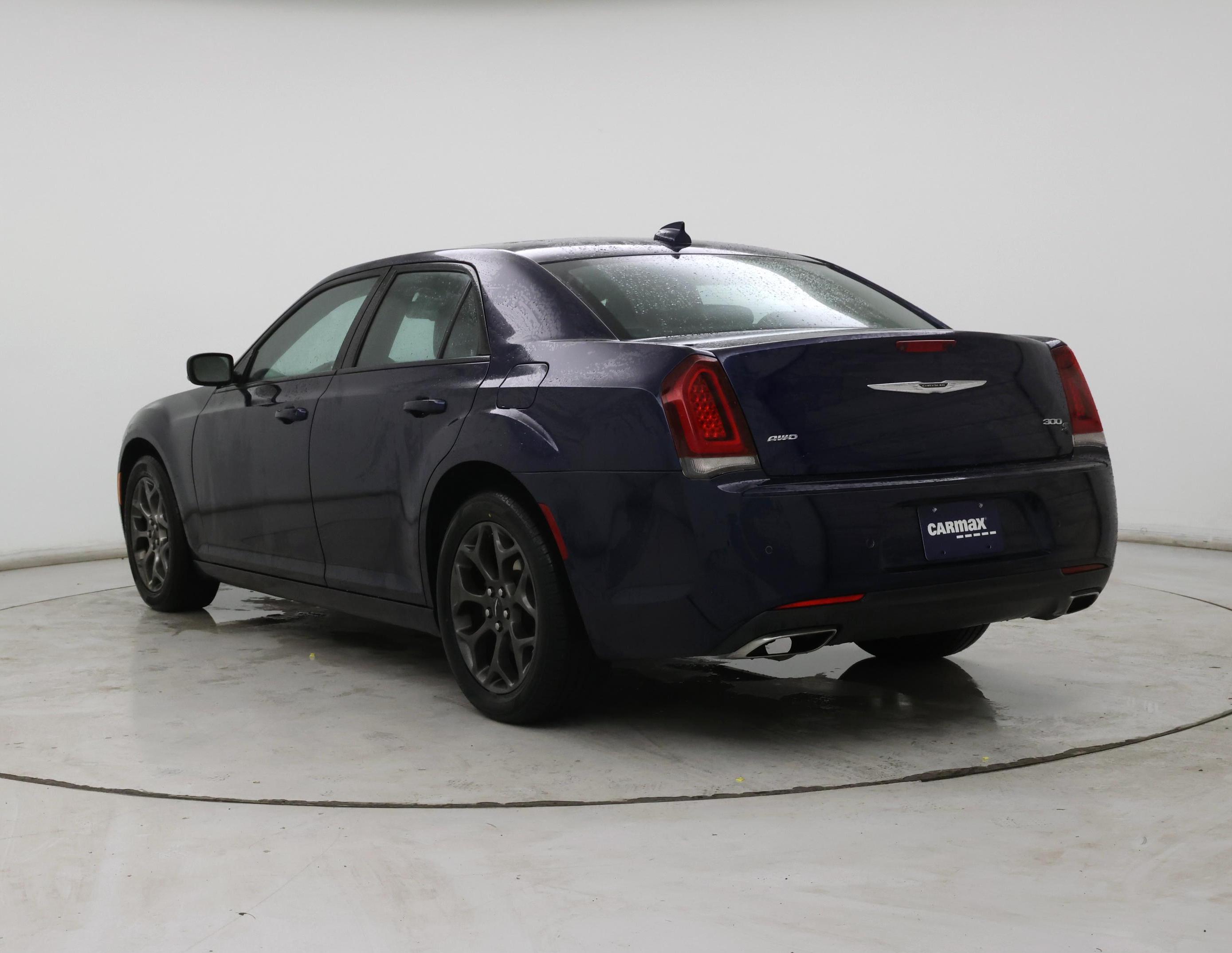 Thumbnail: 2016 Chrysler 300 - 2