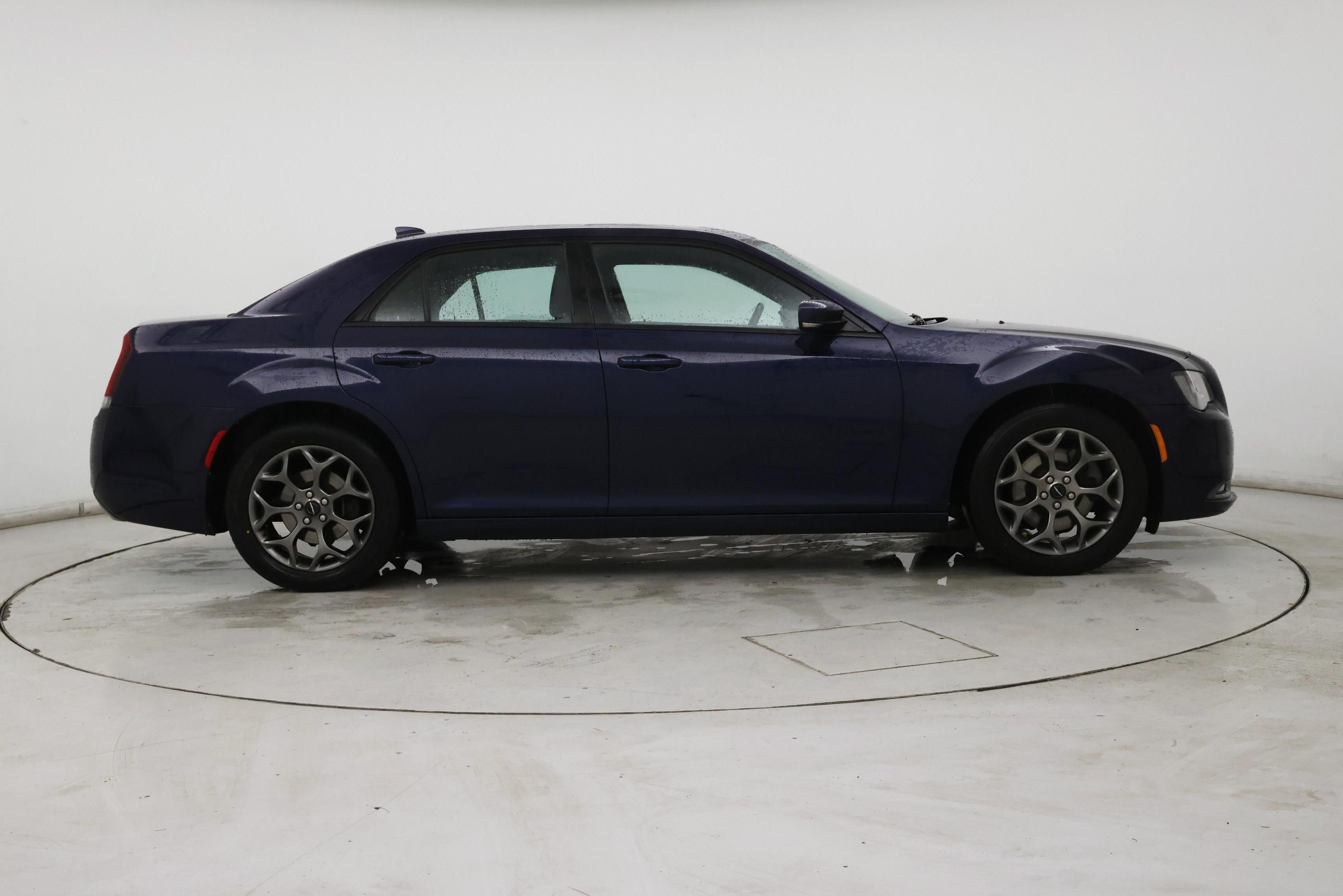 Thumbnail: 2016 Chrysler 300 - 7