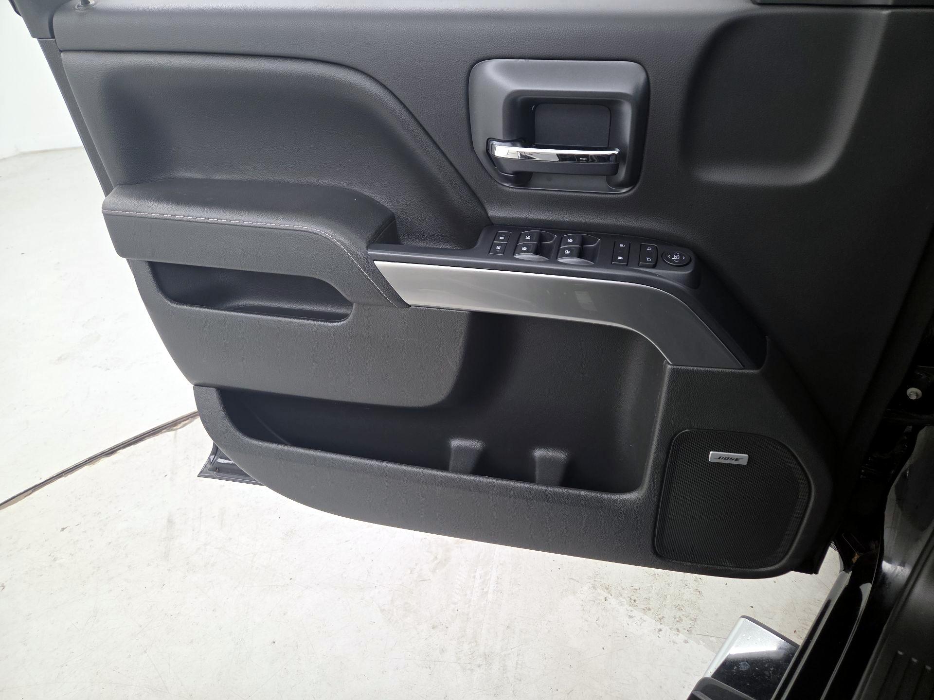 Thumbnail: 2015 Chevrolet Silverado 1500 - 12