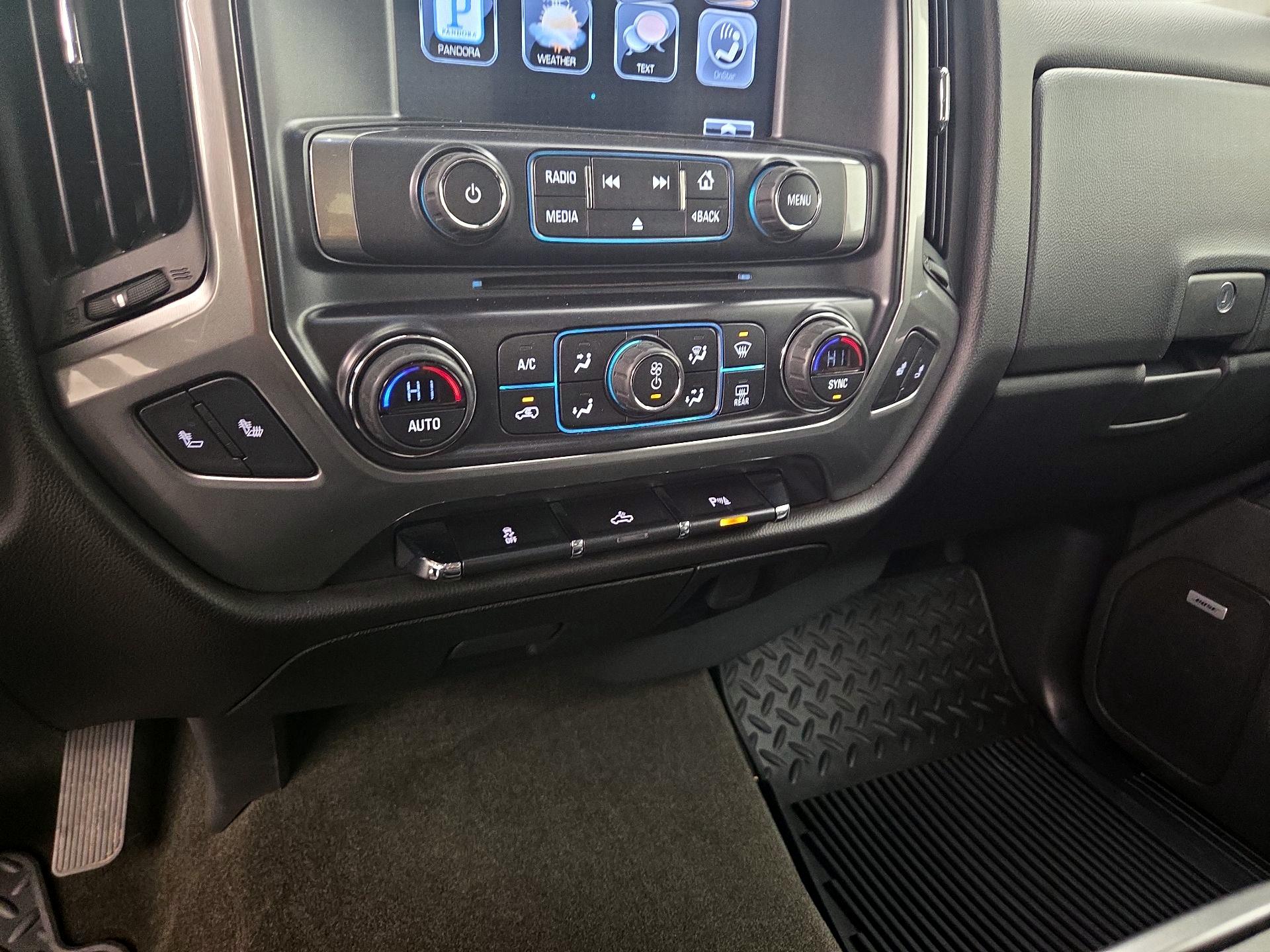 Thumbnail: 2015 Chevrolet Silverado 1500 - 17