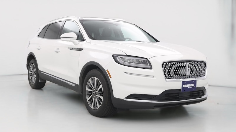 2022 Lincoln Nautilus Reserve Hero Image