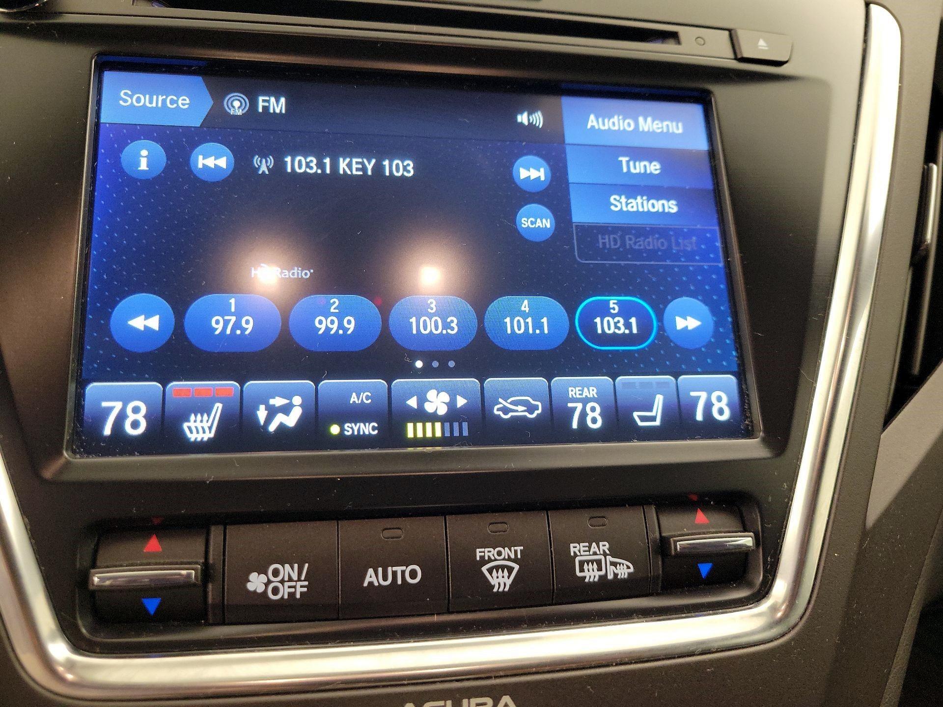 Thumbnail: 2019 Acura MDX - 17