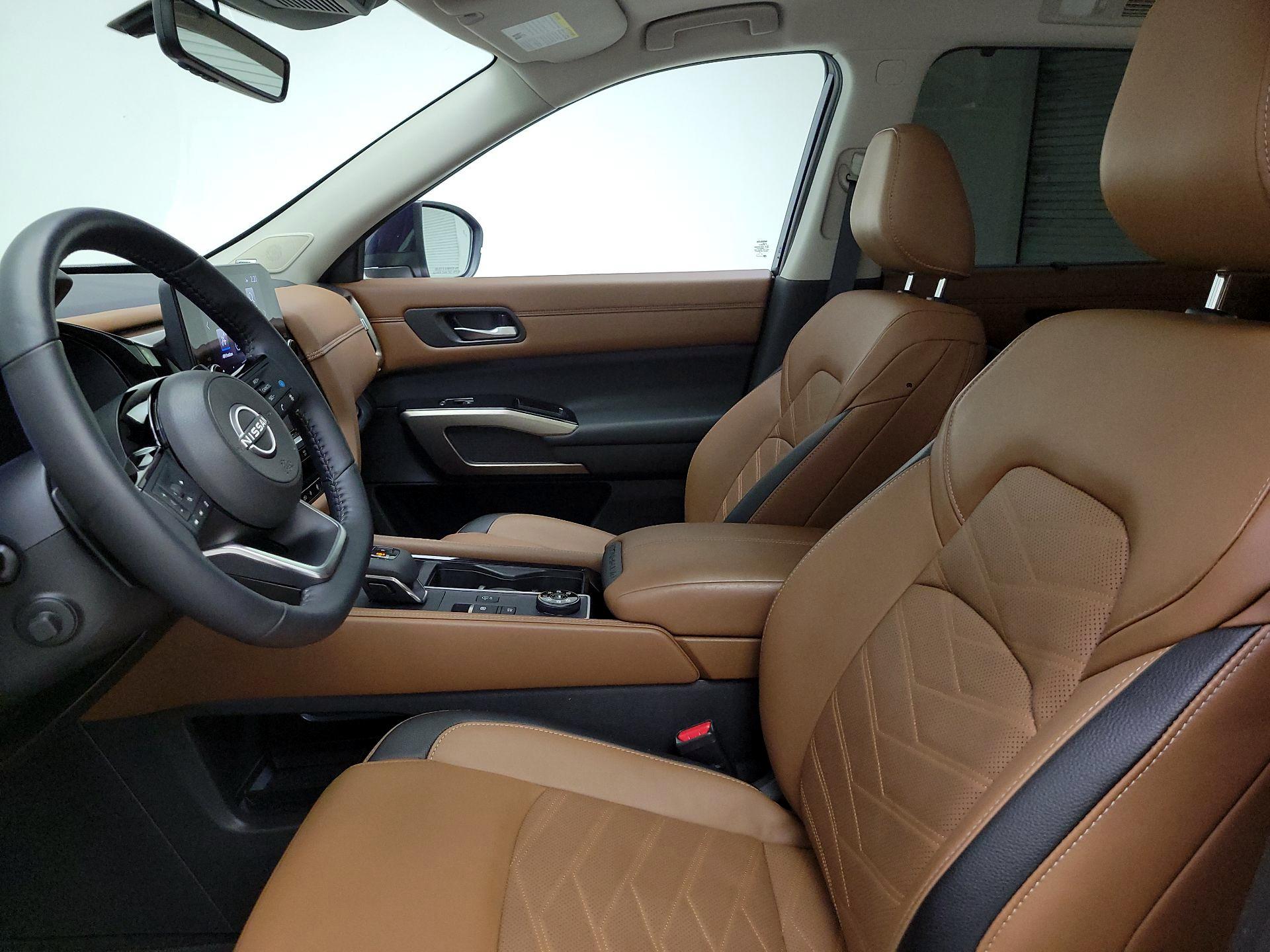 Thumbnail: 2024 Nissan Pathfinder - 11