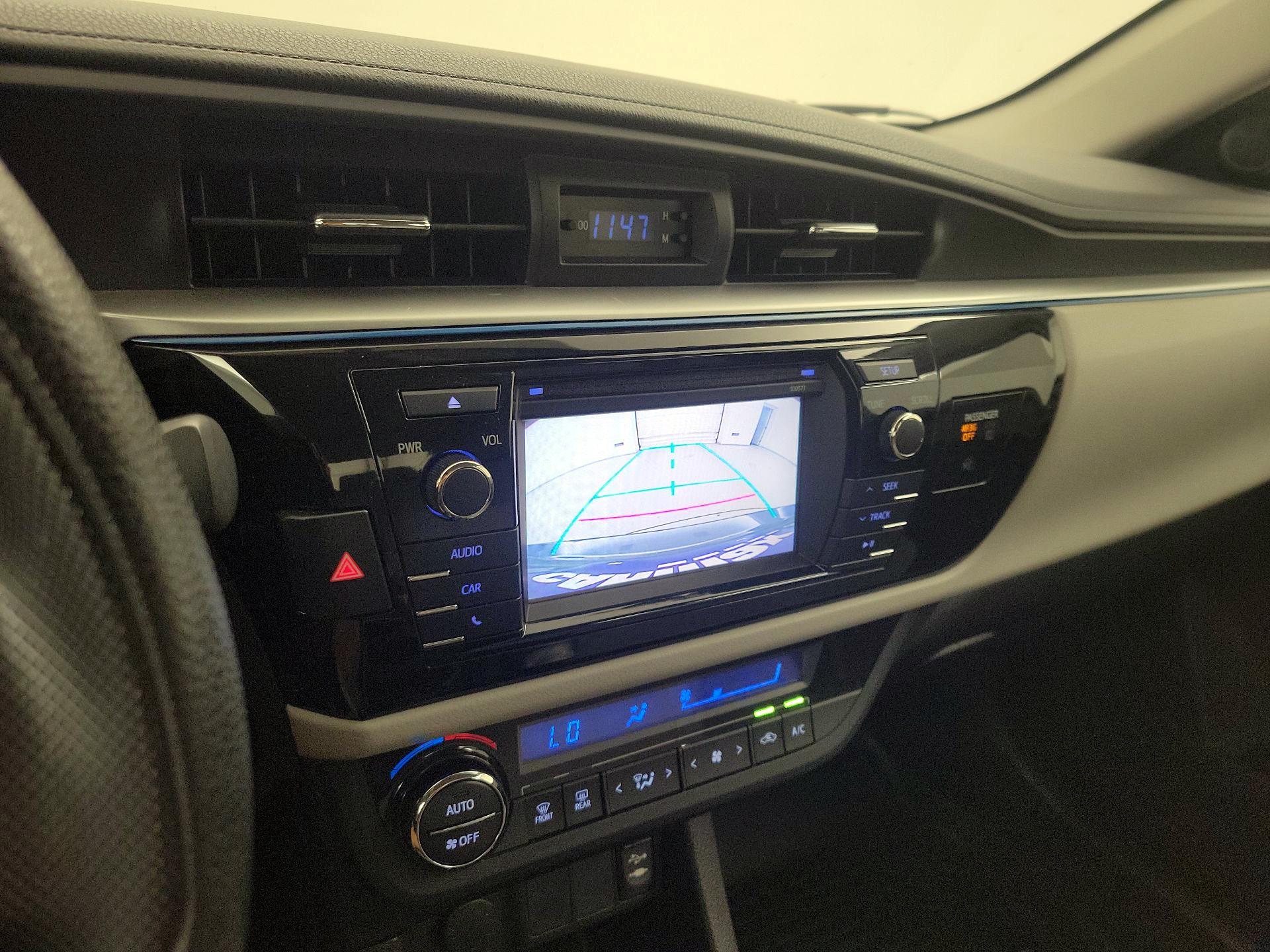 Thumbnail: 2016 Toyota Corolla - 14