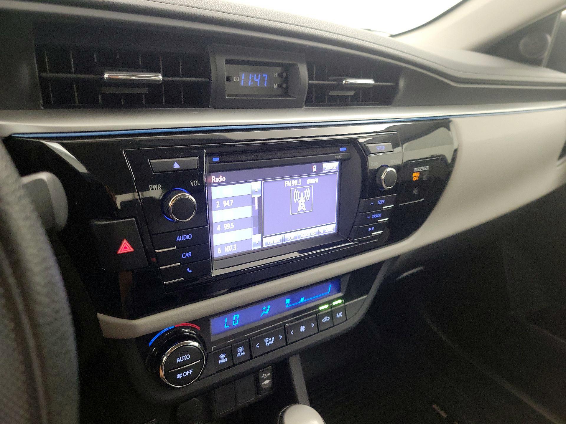 Thumbnail: 2016 Toyota Corolla - 15