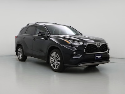 Black 2022 Toyota Highlander Platinum