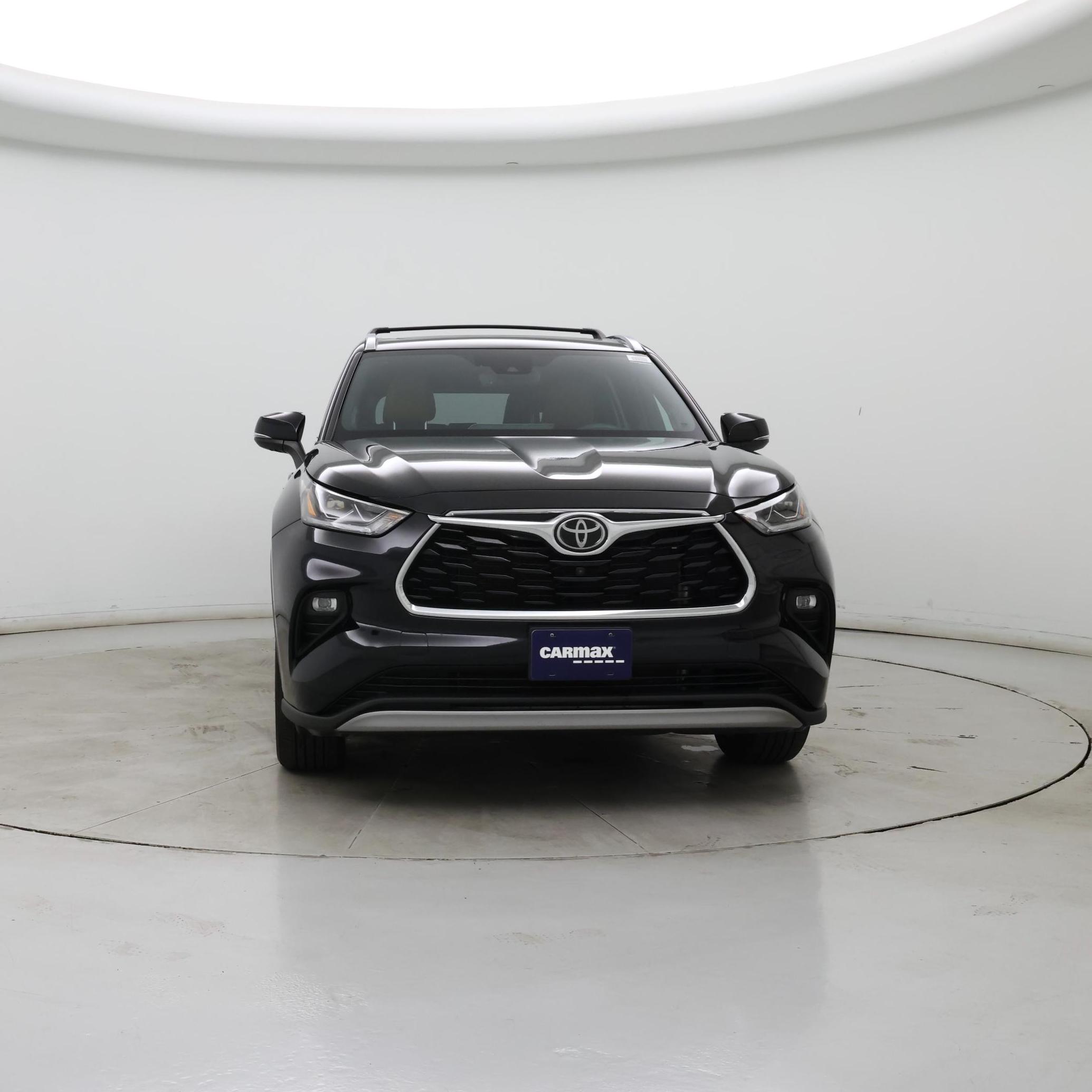 Thumbnail: 2022 Toyota Highlander - 5