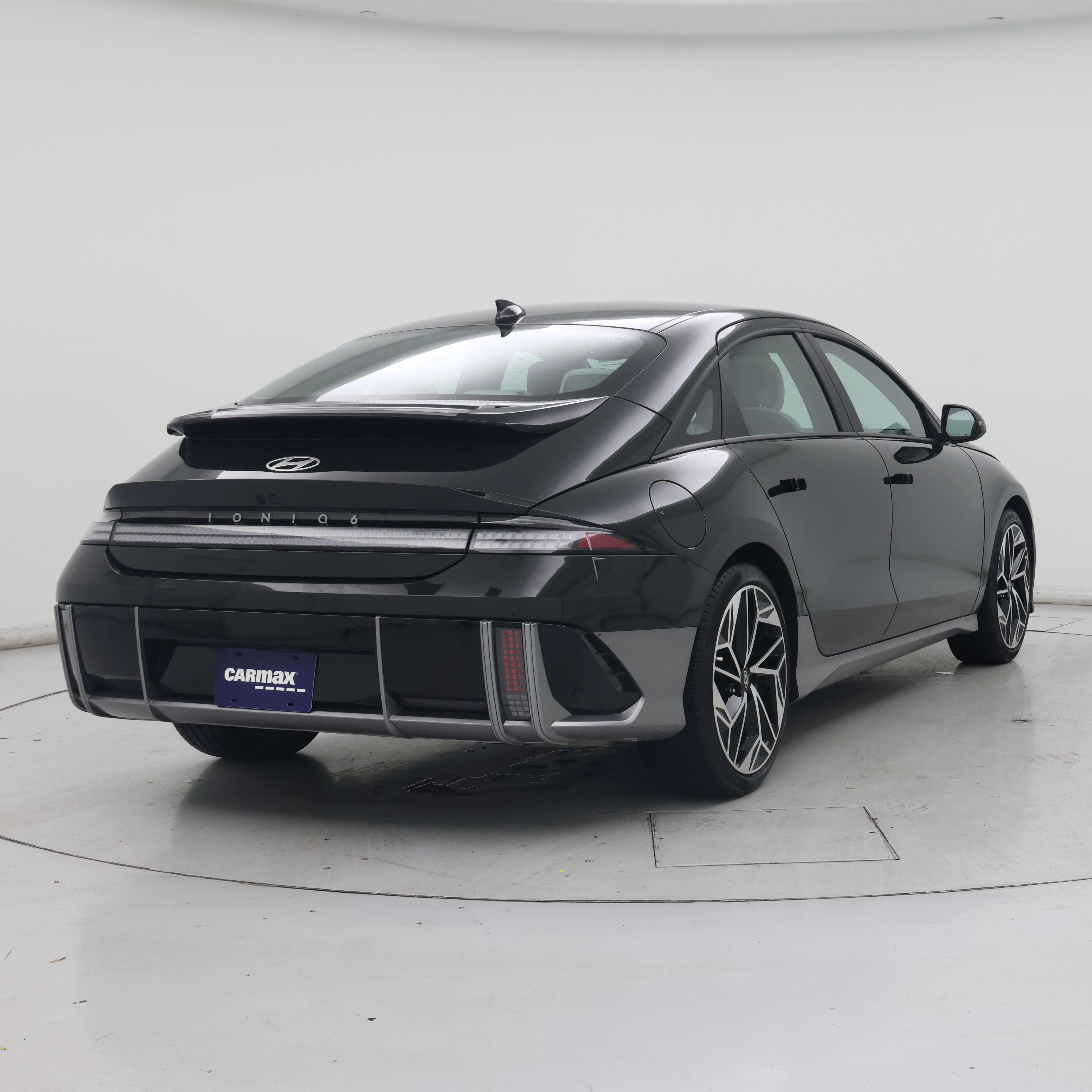 Thumbnail: 2023 Hyundai Ioniq 6 - 8