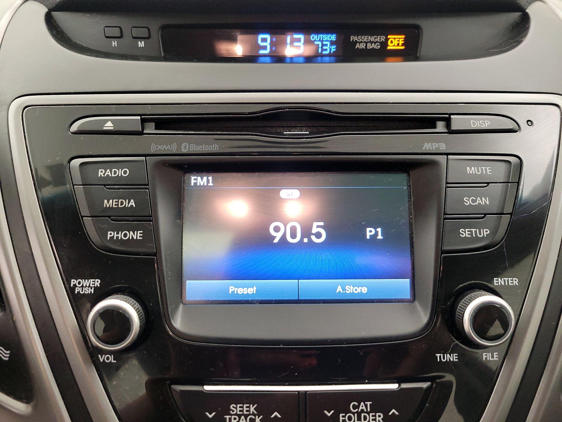 Thumbnail: 2015 Hyundai Elantra - 15