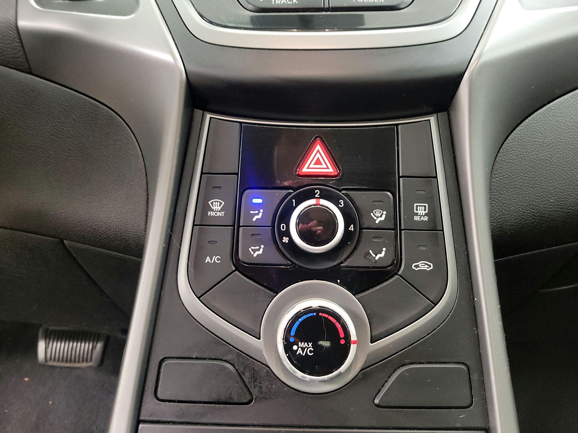 Thumbnail: 2015 Hyundai Elantra - 16
