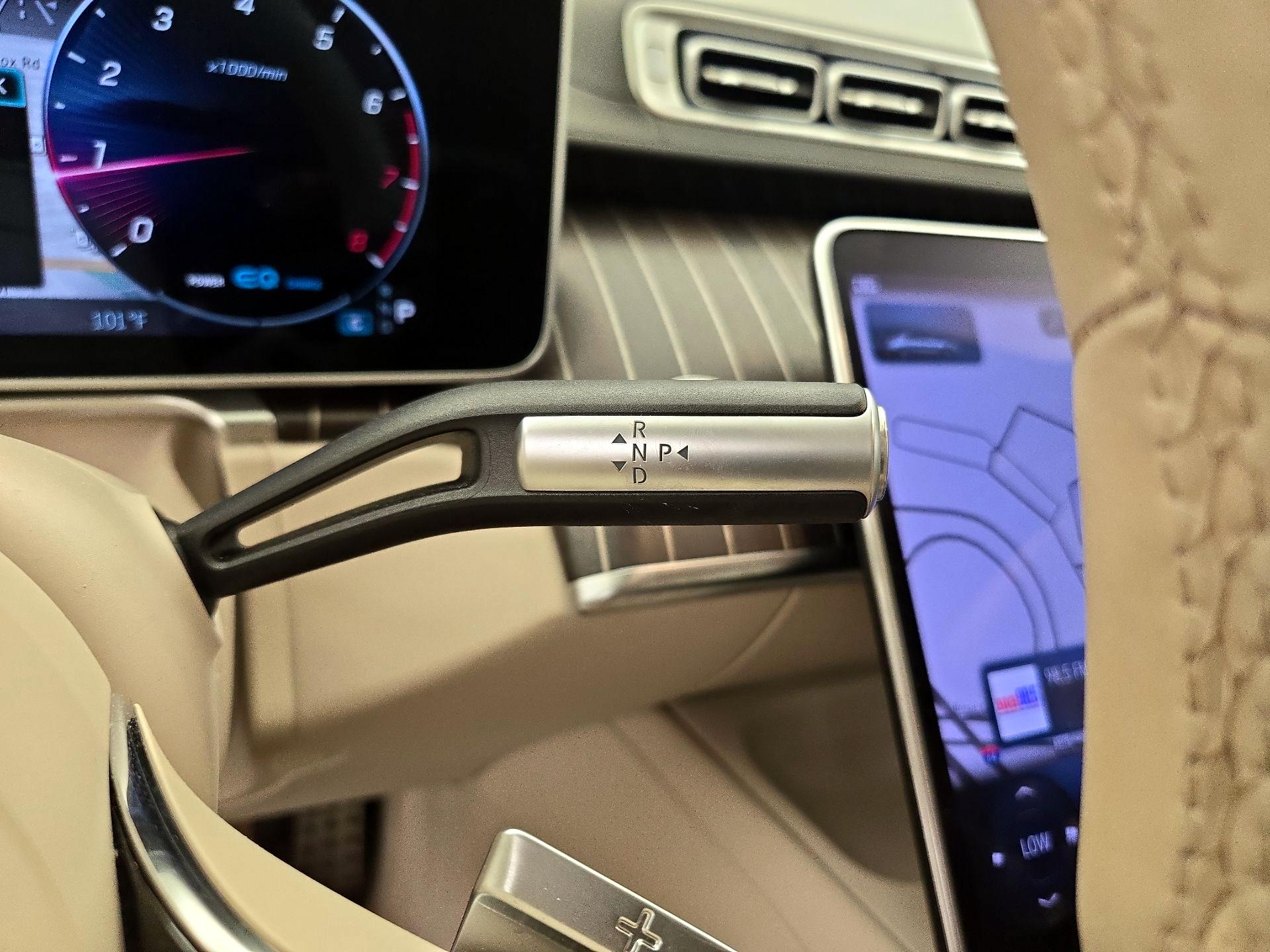 Thumbnail: 2022 Mercedes-Benz S-Class - 17