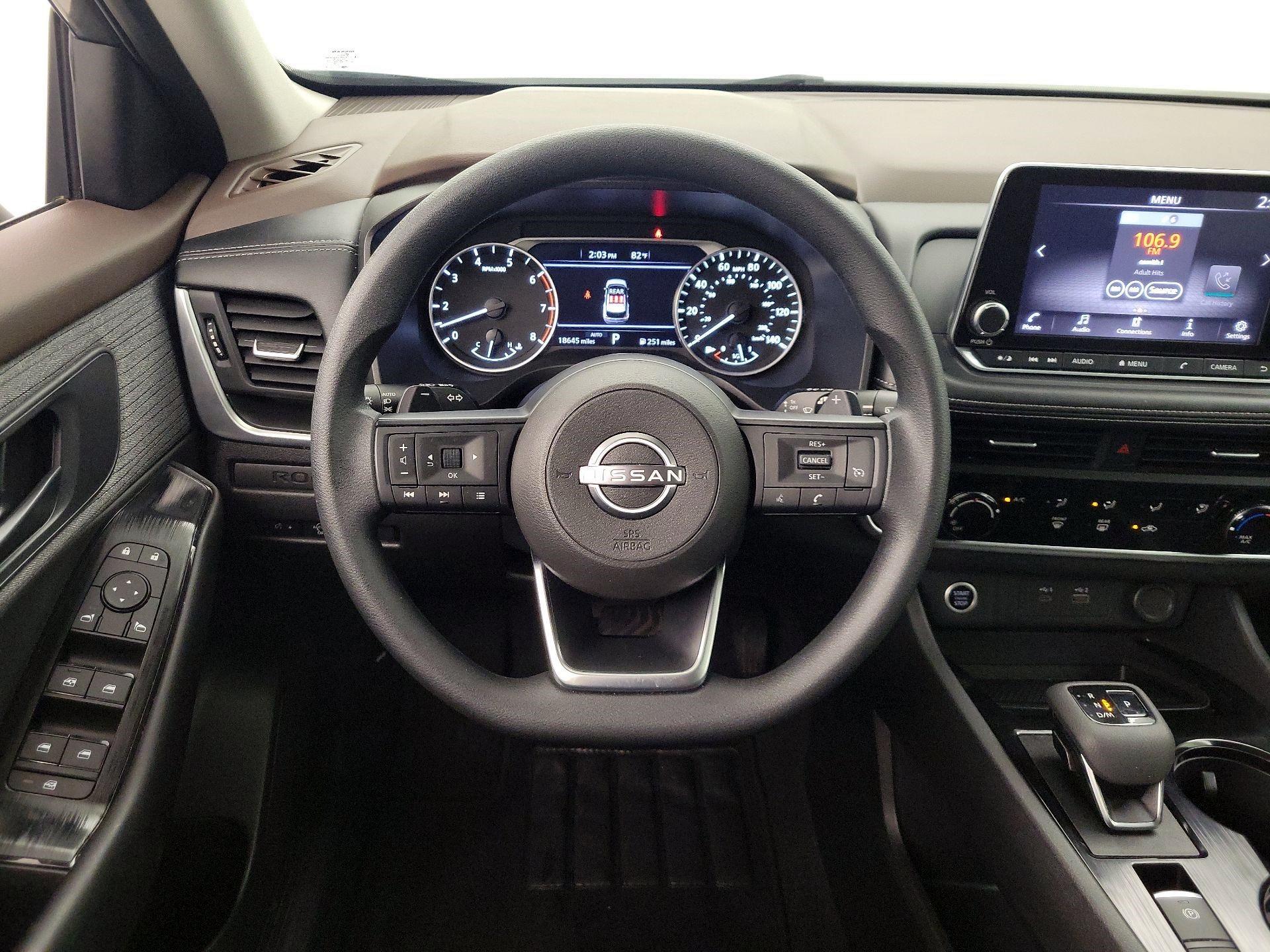 Thumbnail: 2023 Nissan Rogue - 10