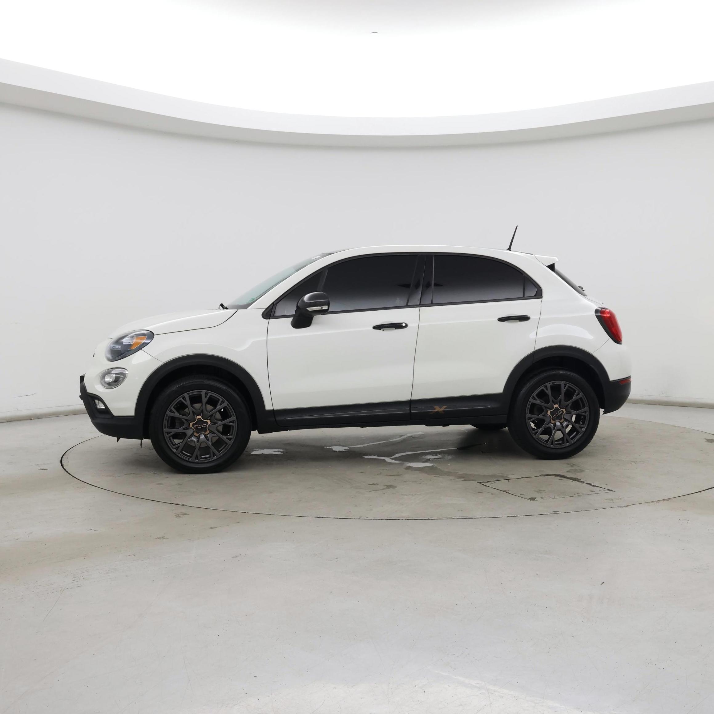 Thumbnail: 2018 Fiat 500X - 3