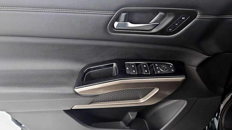 2022 Nissan Pathfinder Platinum 12