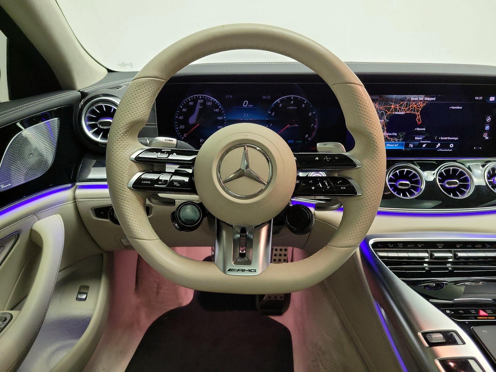 Thumbnail: 2022 Mercedes-Benz AMG GT - 10