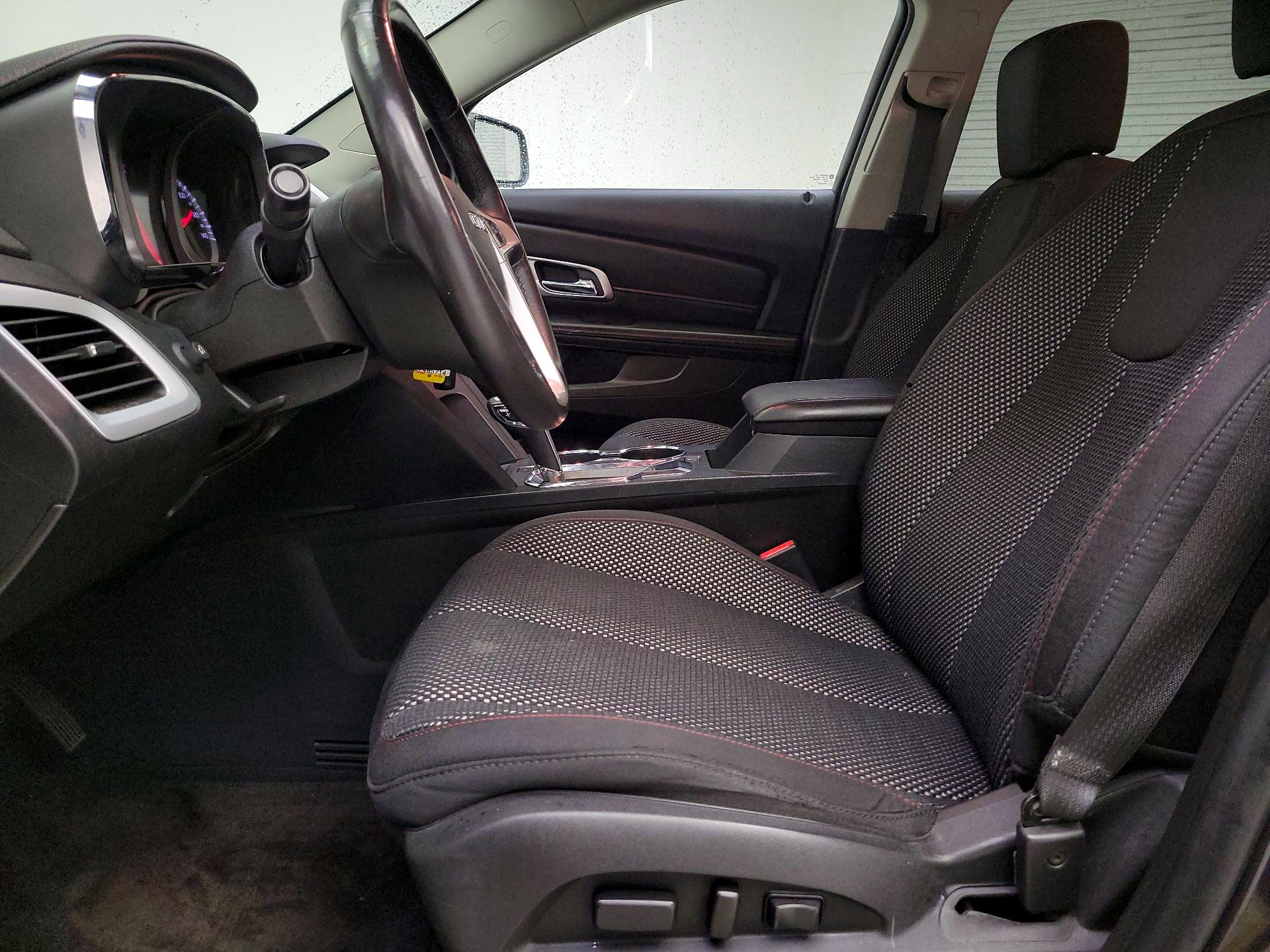 Thumbnail: 2015 GMC Terrain - 11