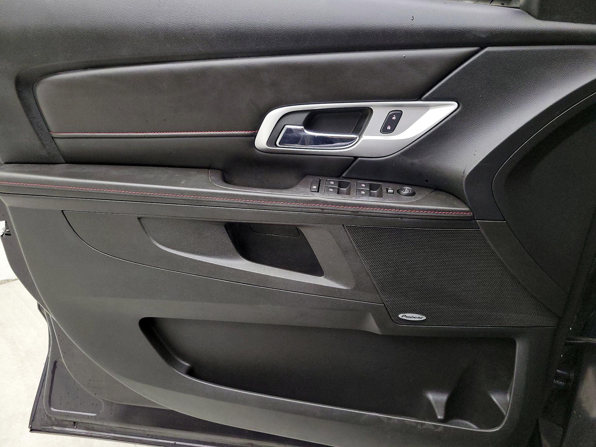 Thumbnail: 2015 GMC Terrain - 12