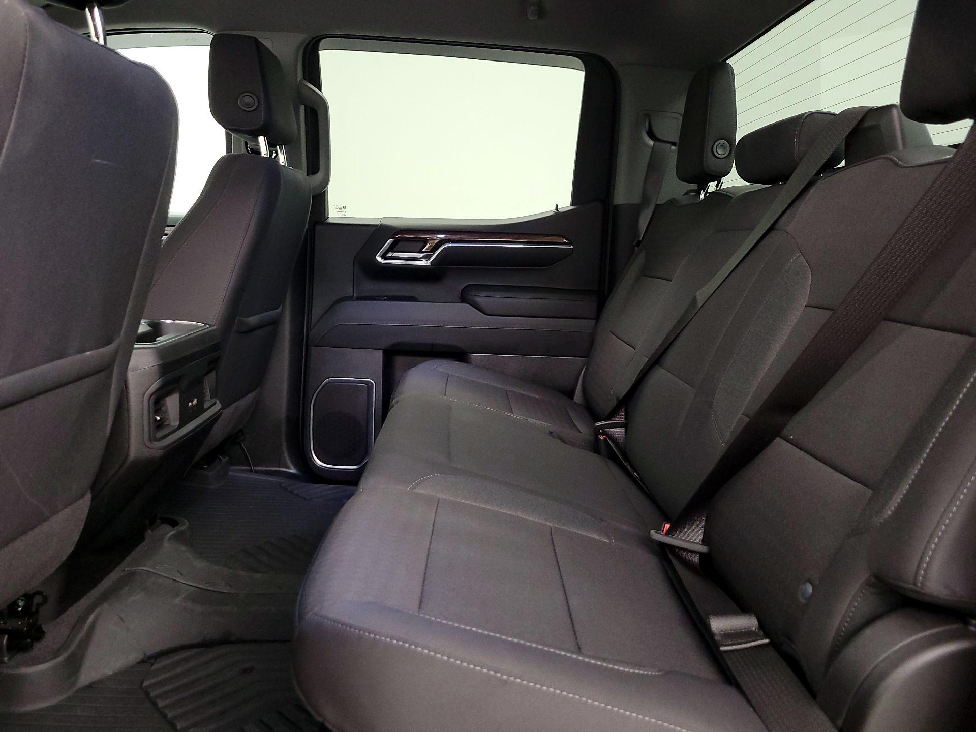 Thumbnail: 2023 Chevrolet Silverado 1500 - 20