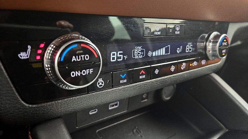 2022 Mitsubishi Outlander SEL 17