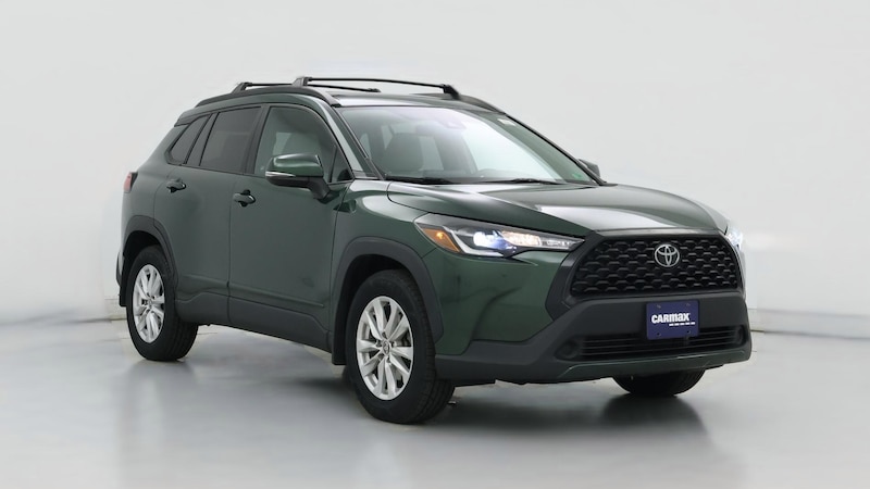 2022 Toyota Corolla Cross LE Hero Image