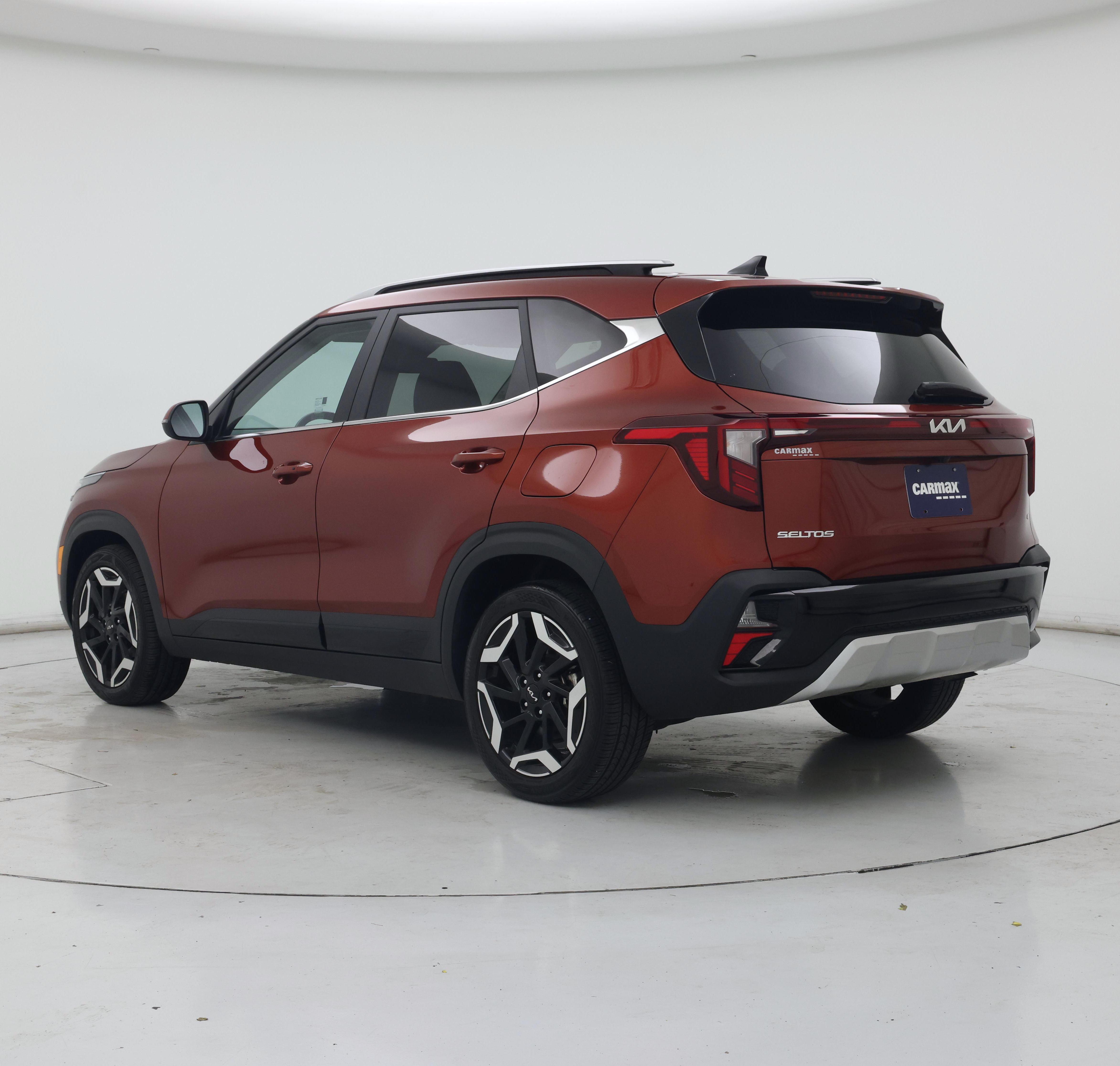 Thumbnail: 2024 Kia Seltos - 2