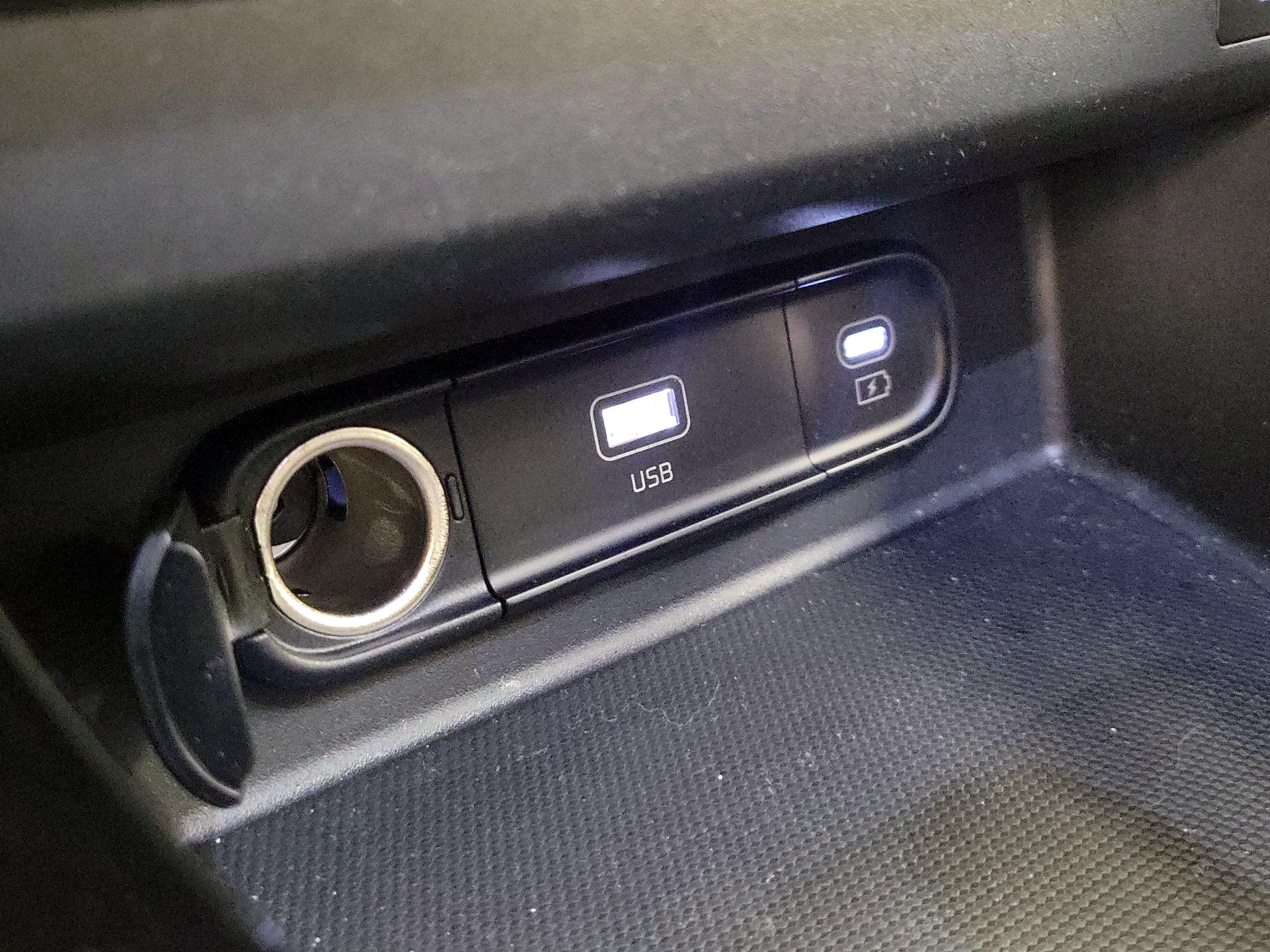 Thumbnail: 2024 Kia Seltos - 19