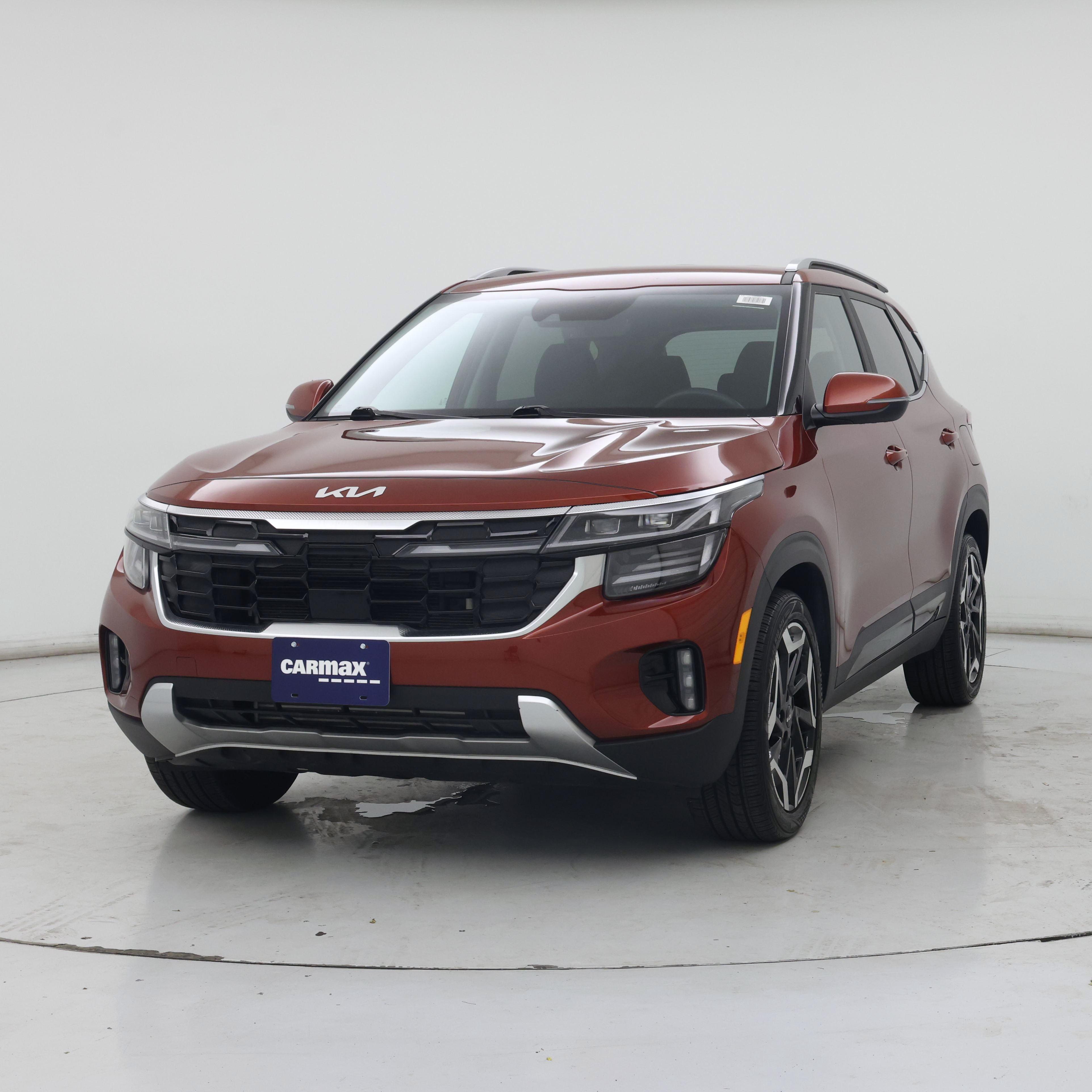 Thumbnail: 2024 Kia Seltos - 4