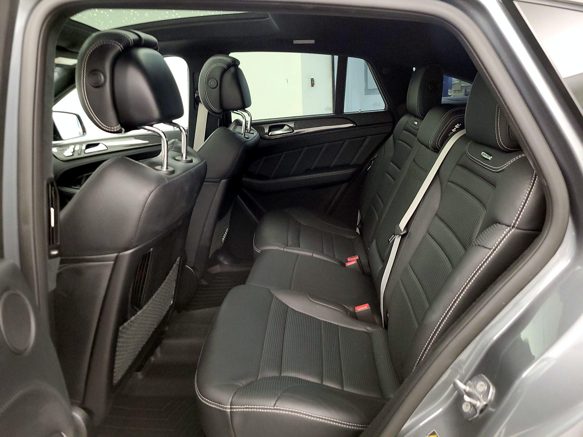 Thumbnail: 2019 Mercedes-Benz GL-Class - 20