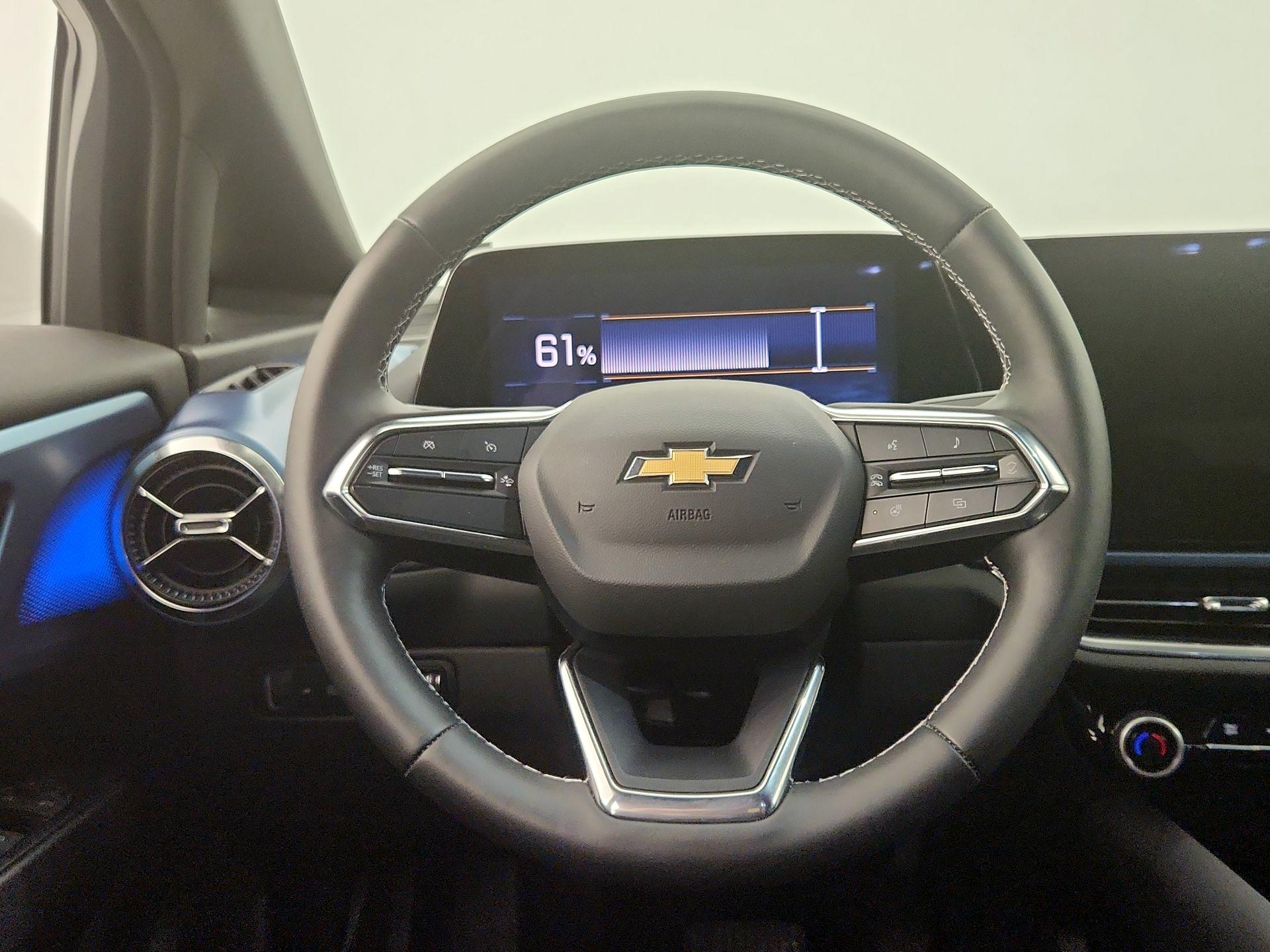 Thumbnail: 2024 Chevrolet Equinox - 10