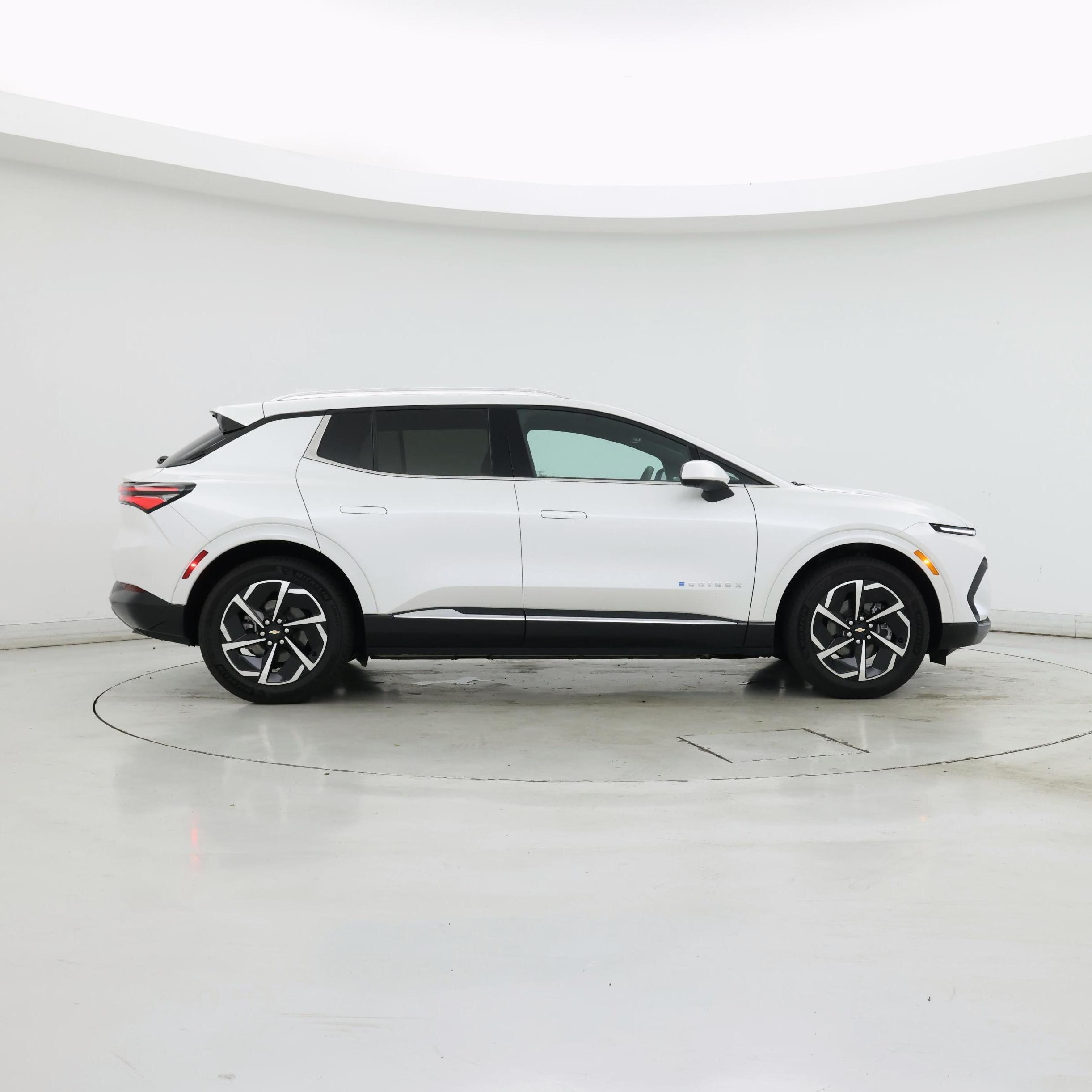 Thumbnail: 2024 Chevrolet Equinox - 7