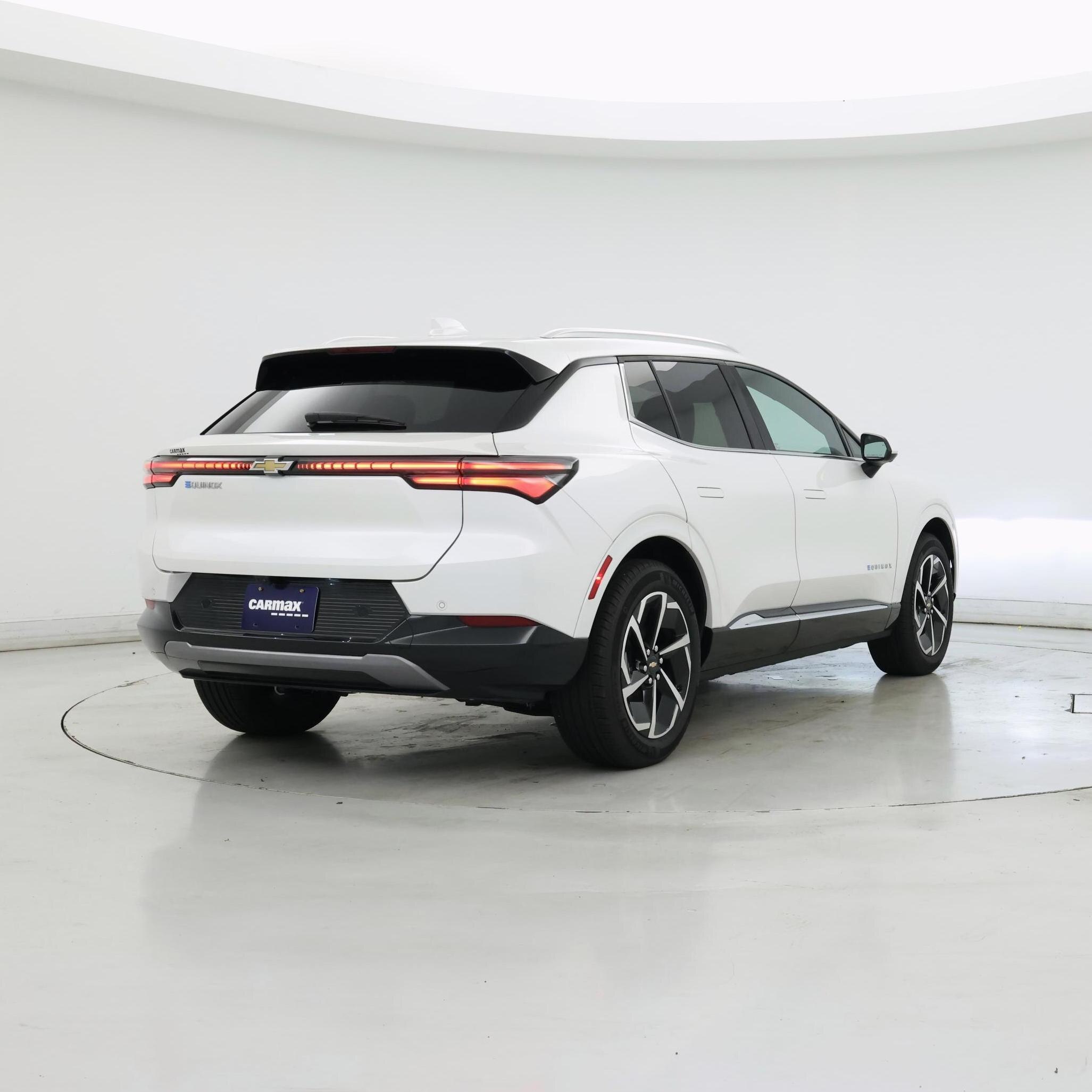 Thumbnail: 2024 Chevrolet Equinox - 8