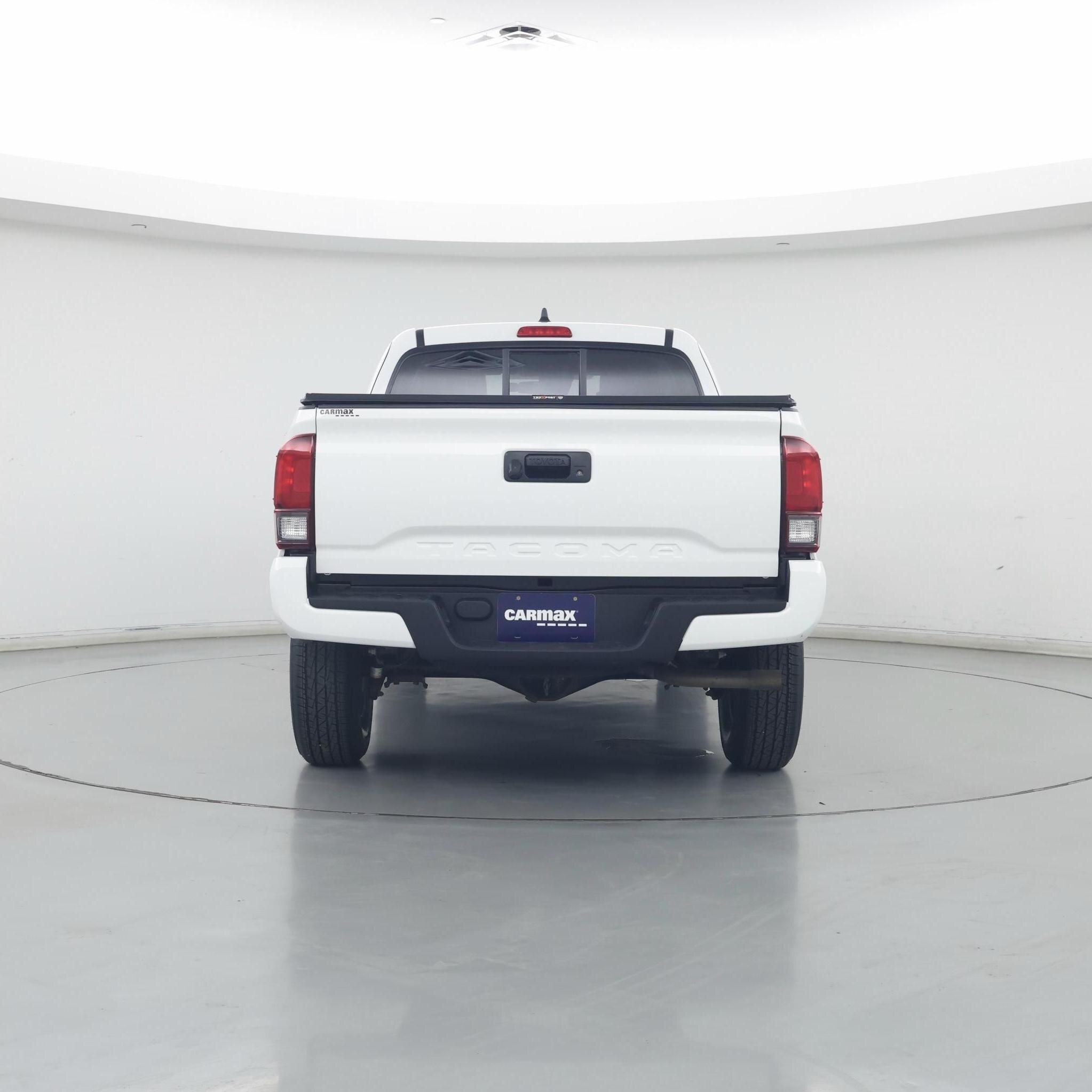 Thumbnail: 2022 Toyota Tacoma - 6