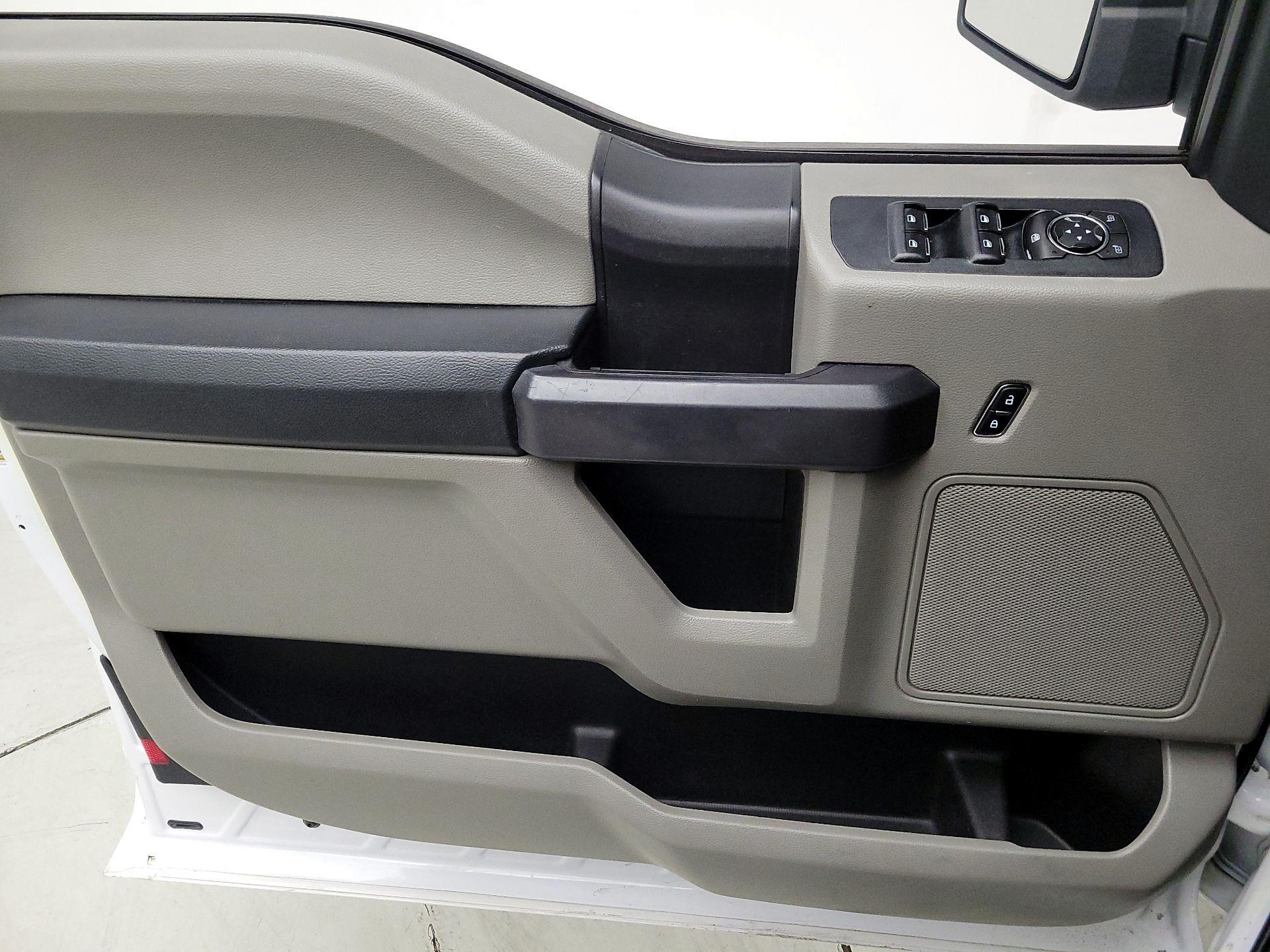 Thumbnail: 2018 Ford F-150 - 12