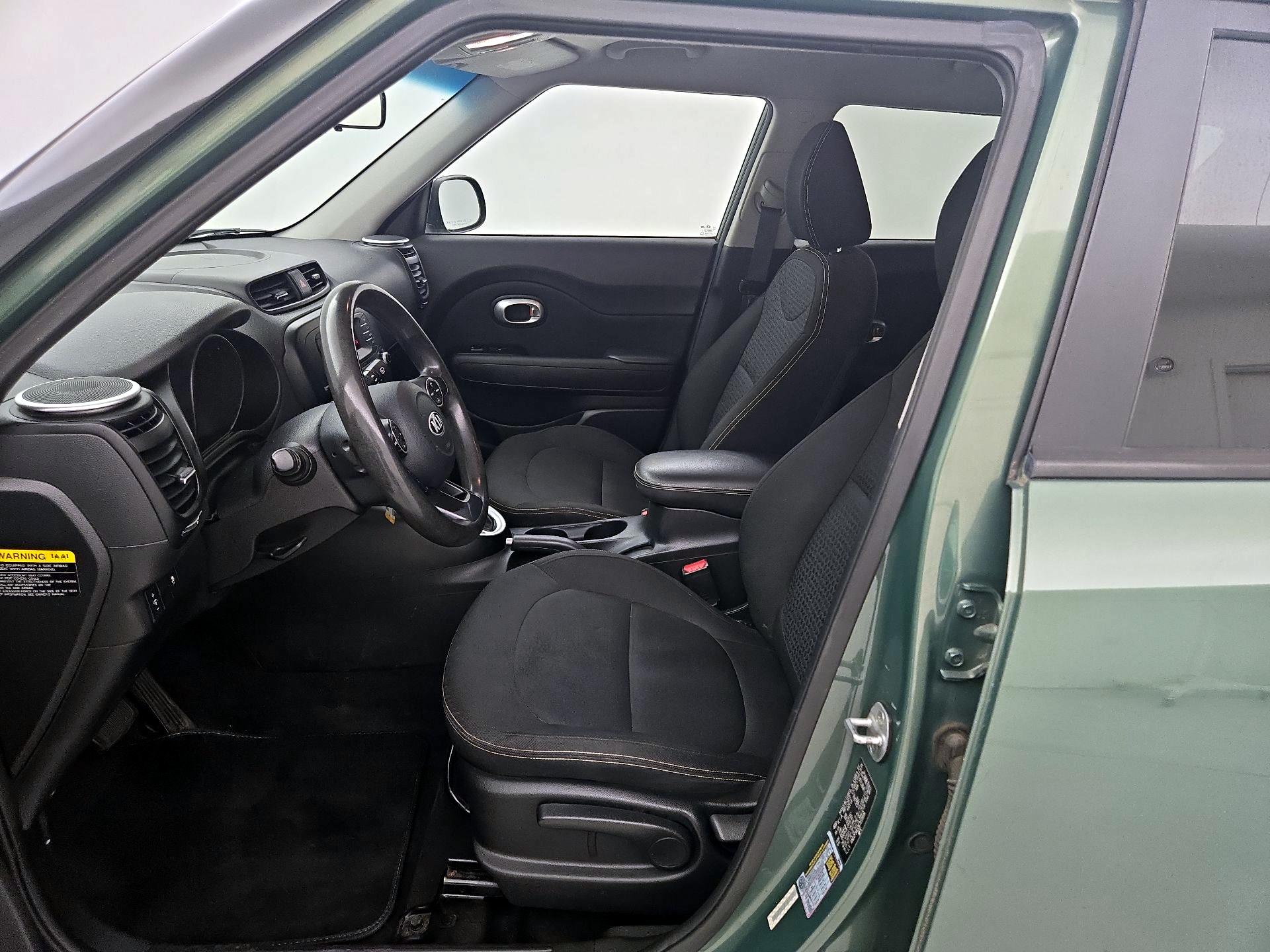 Thumbnail: 2014 Kia Soul - 11