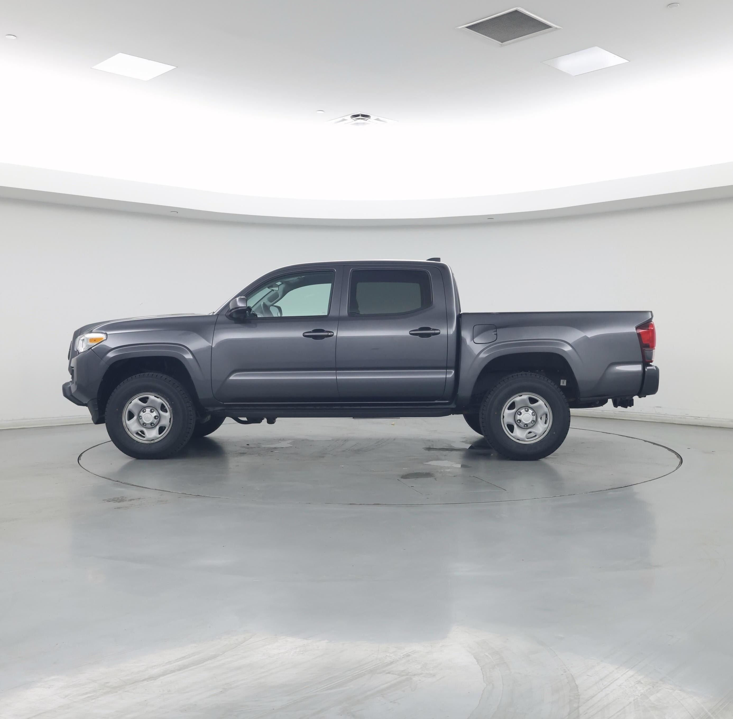 Thumbnail: 2022 Toyota Tacoma - 3