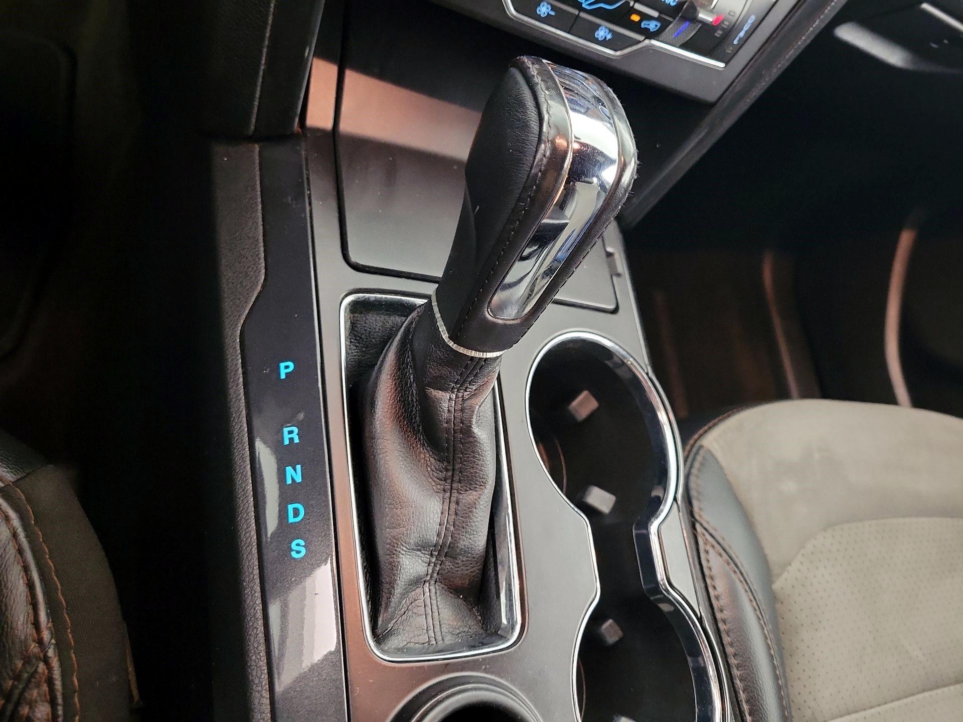 Thumbnail: 2017 Ford Explorer - 16