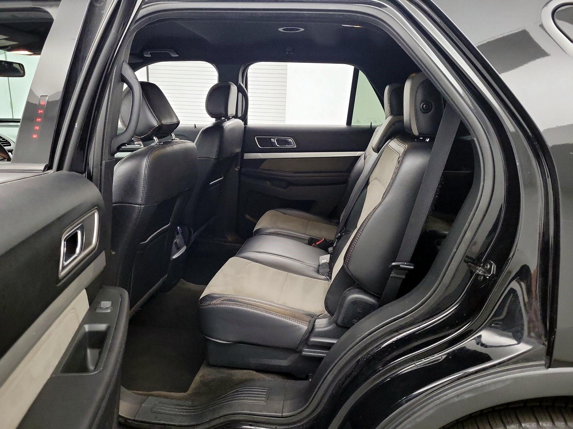Thumbnail: 2017 Ford Explorer - 18