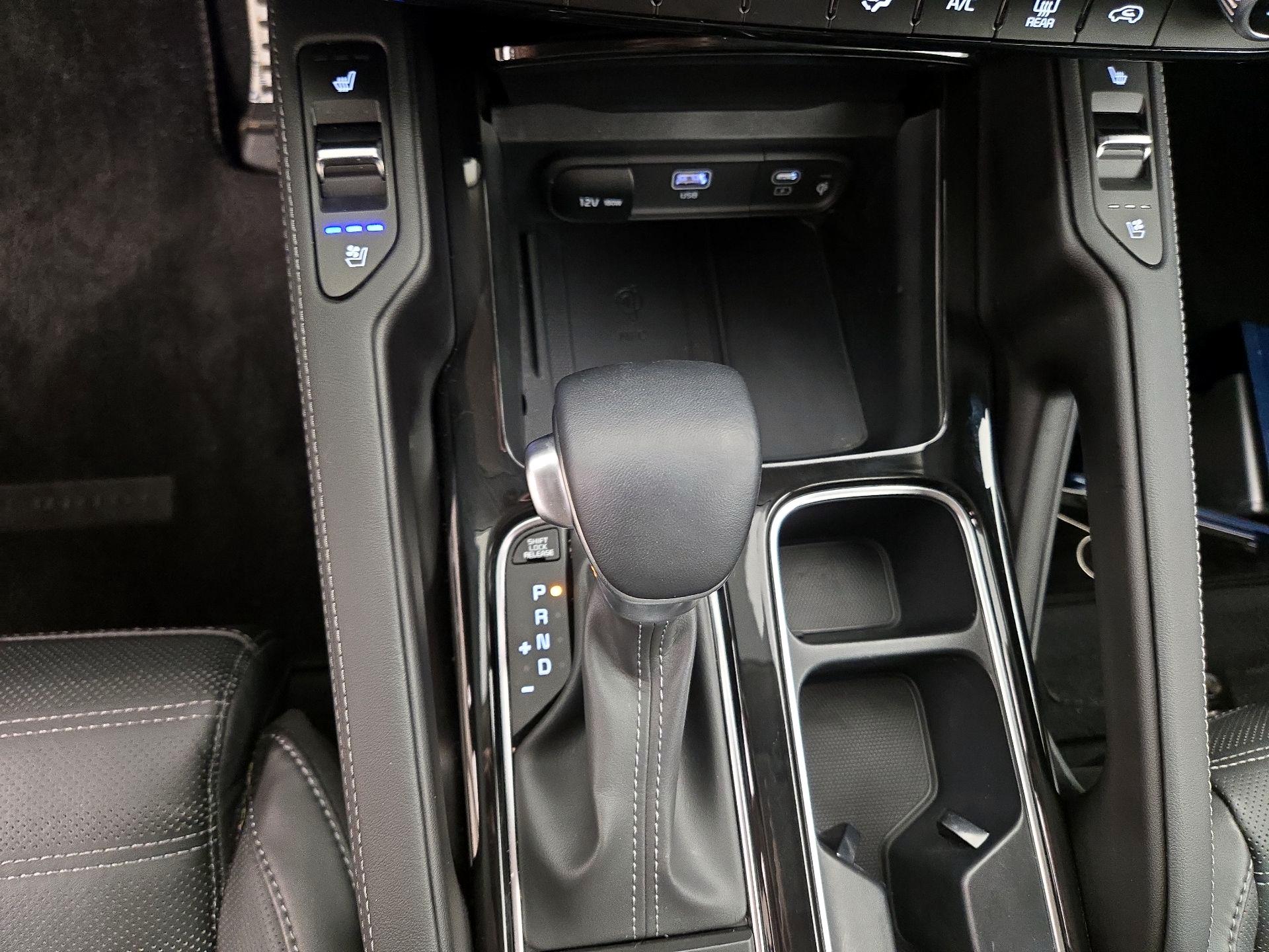 Thumbnail: 2024 Kia Telluride - 18