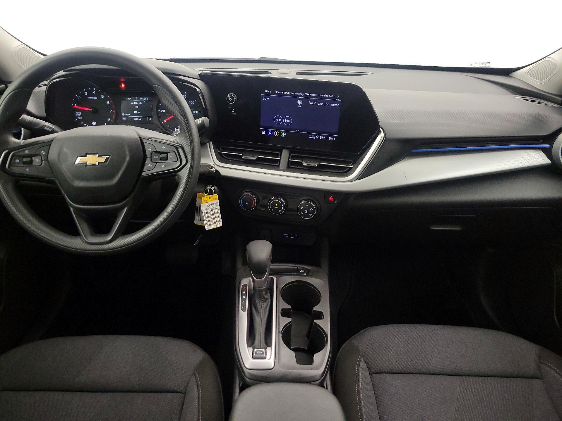 Thumbnail: 2024 Chevrolet Trax - 9