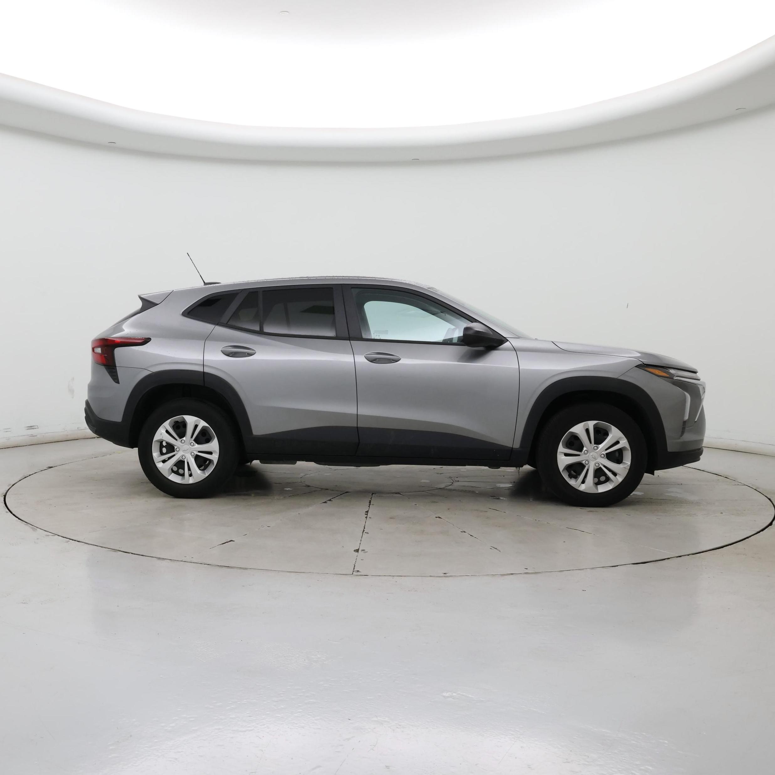 Thumbnail: 2024 Chevrolet Trax - 7