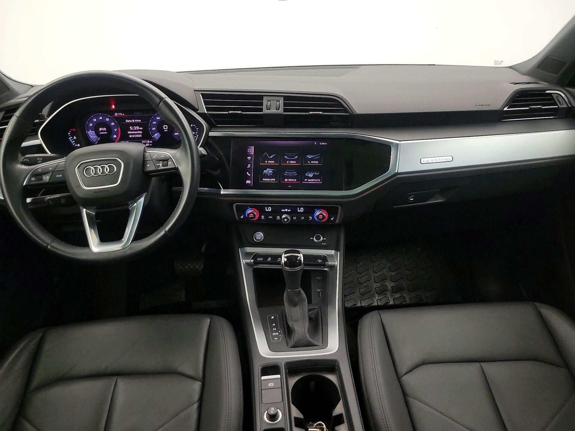Thumbnail: 2020 Audi Q3 - 9