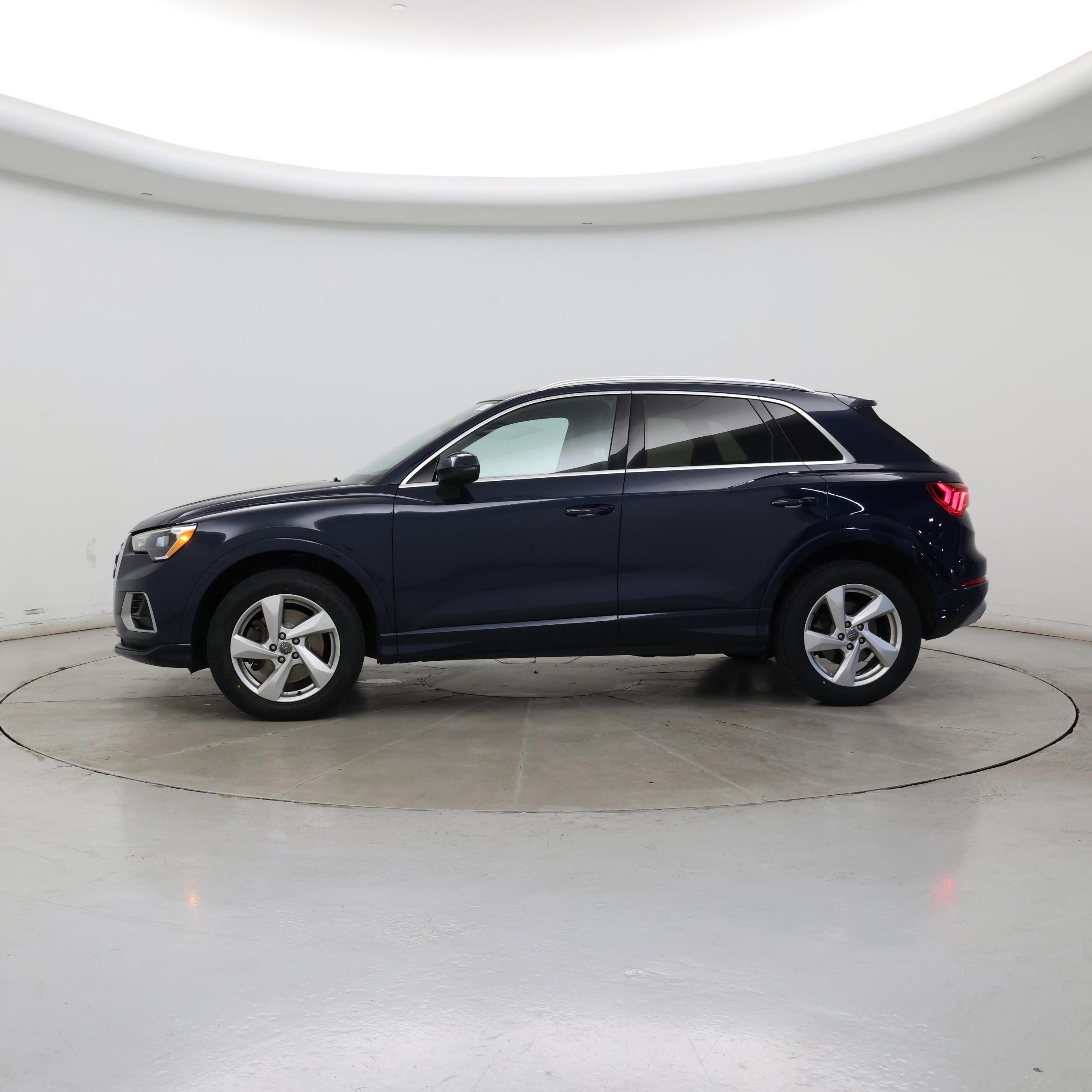 Thumbnail: 2020 Audi Q3 - 3