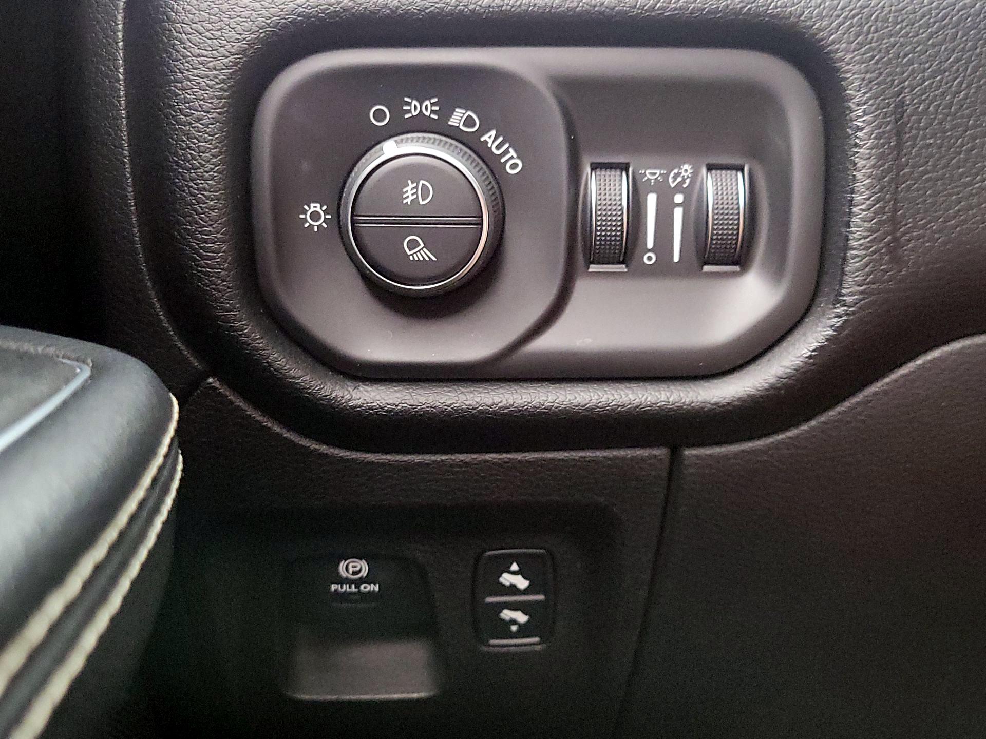 Thumbnail: 2021 RAM 1500 - 13