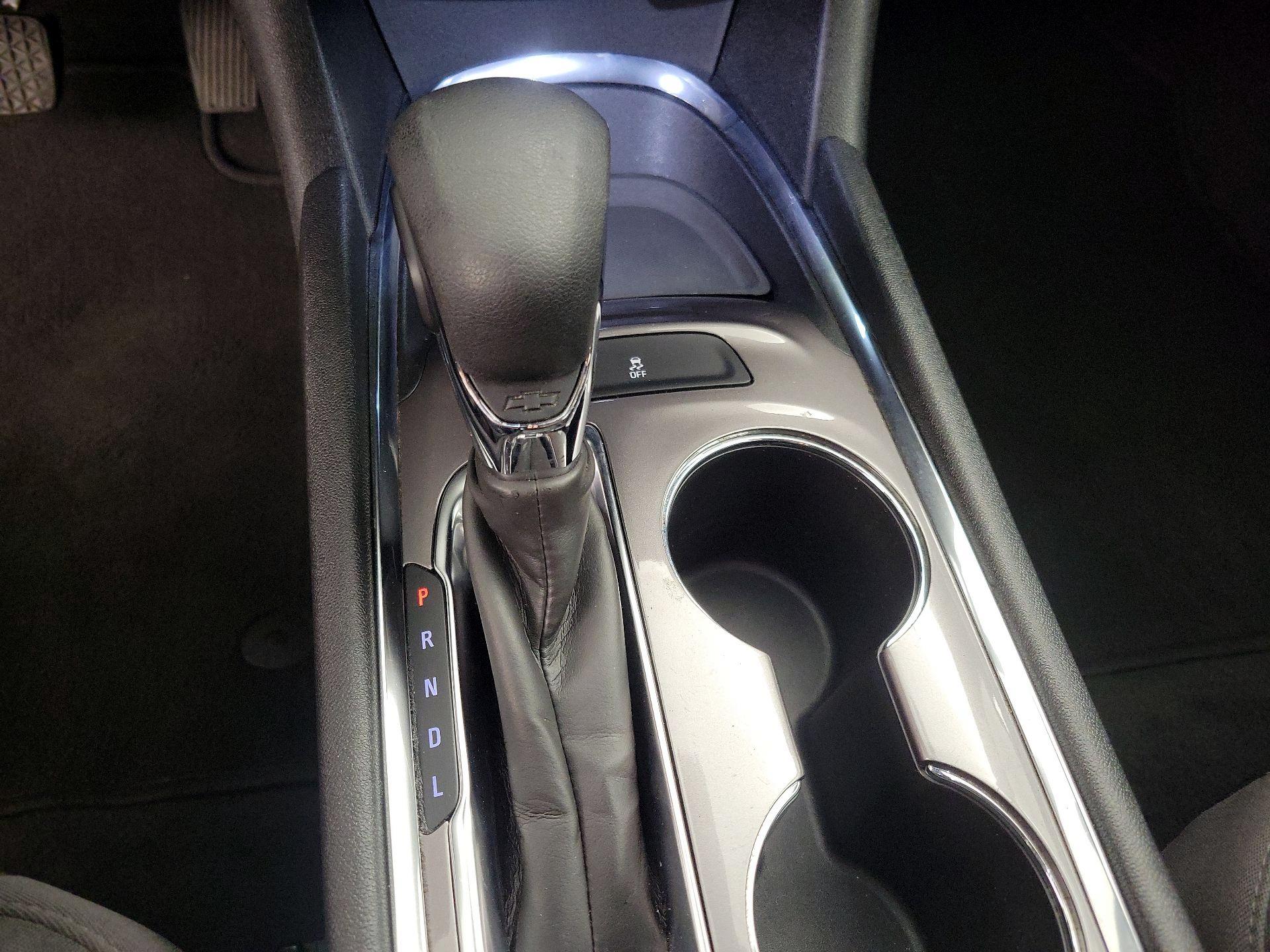 Thumbnail: 2023 Chevrolet Malibu - 17