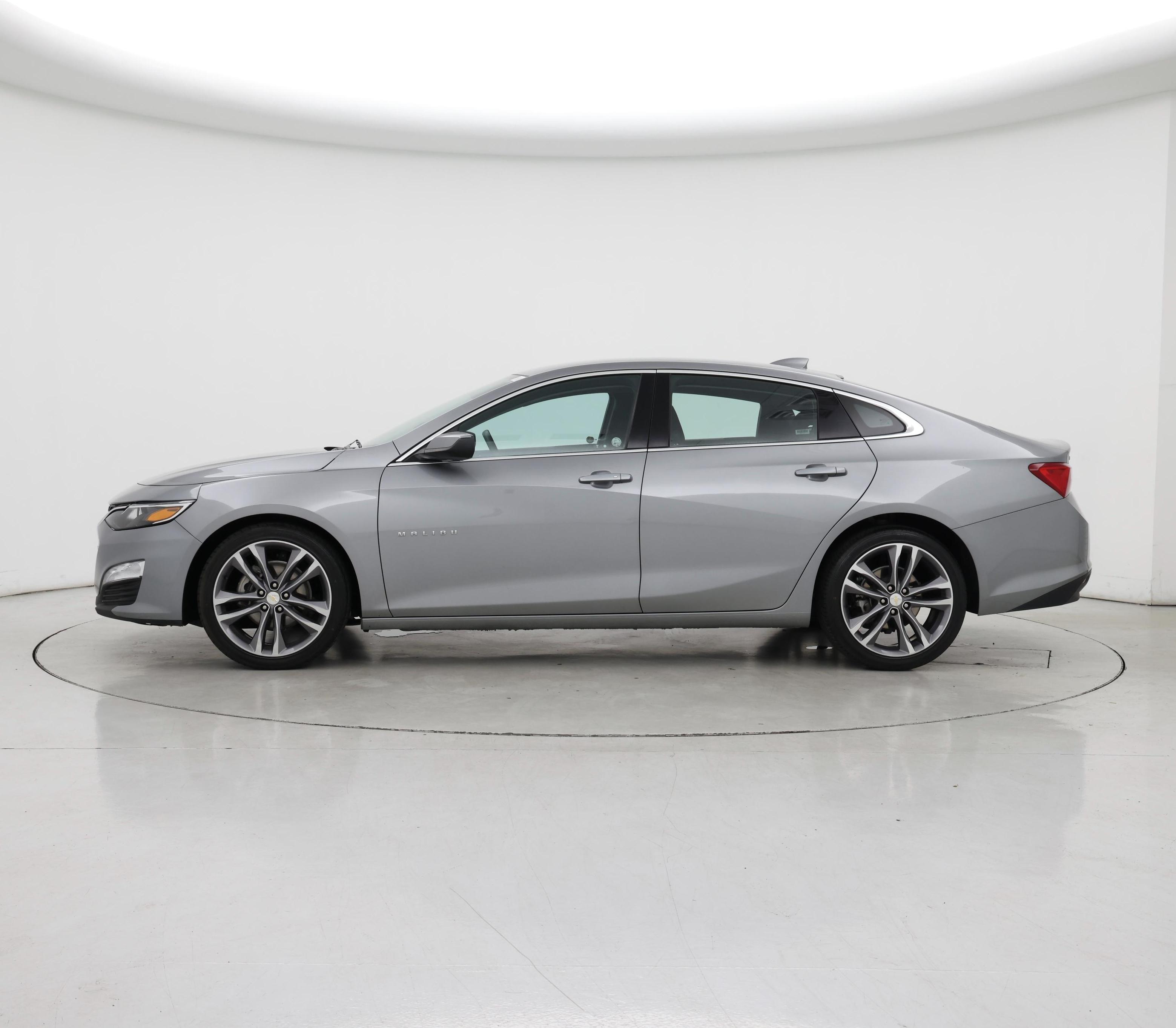 Thumbnail: 2023 Chevrolet Malibu - 3