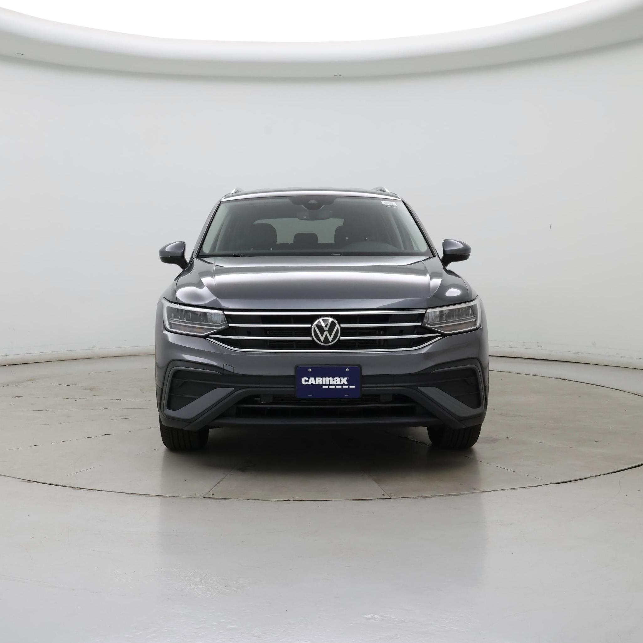 Thumbnail: 2022 Volkswagen Tiguan - 5