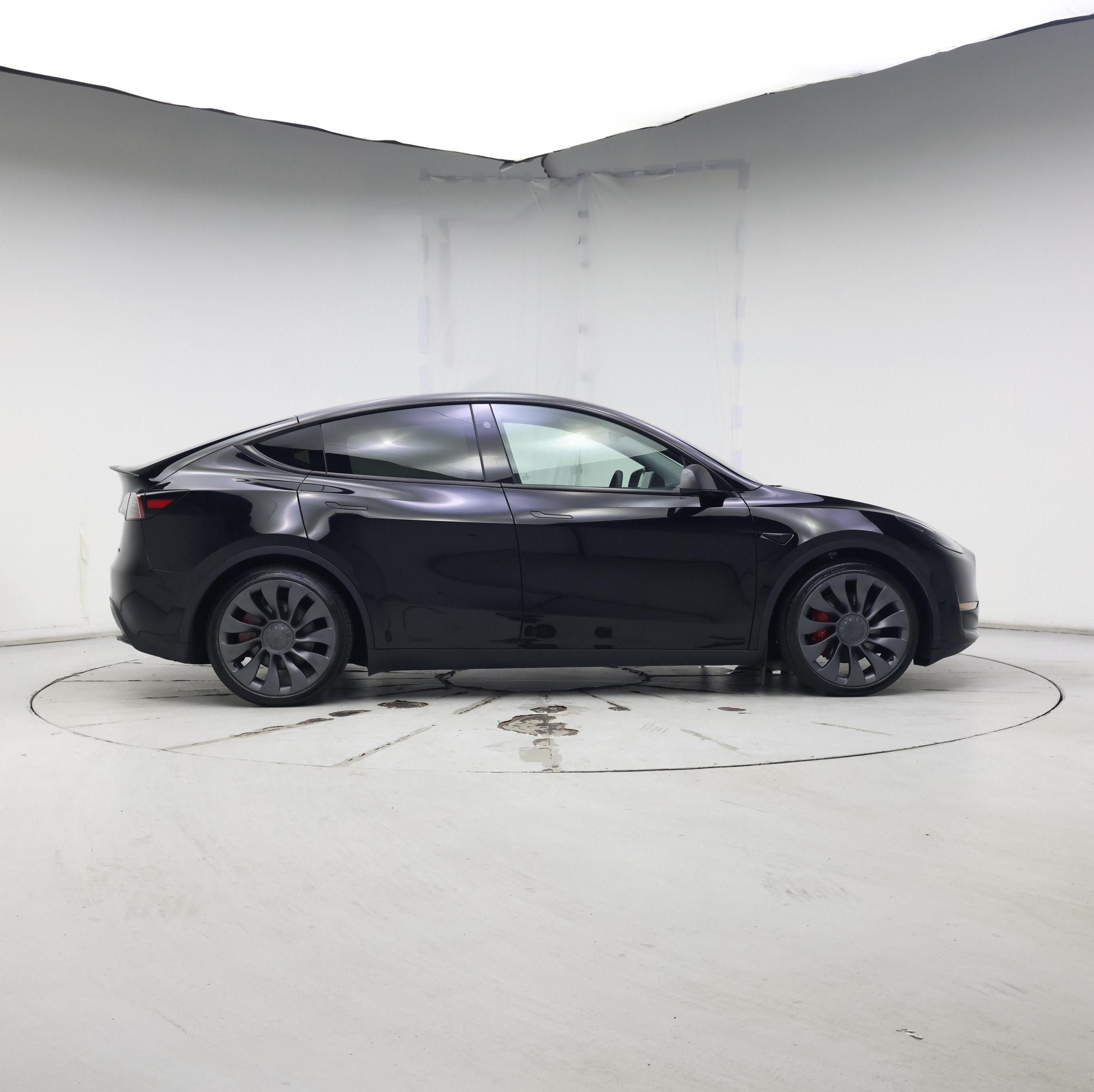 Thumbnail: 2023 Tesla Model Y - 7
