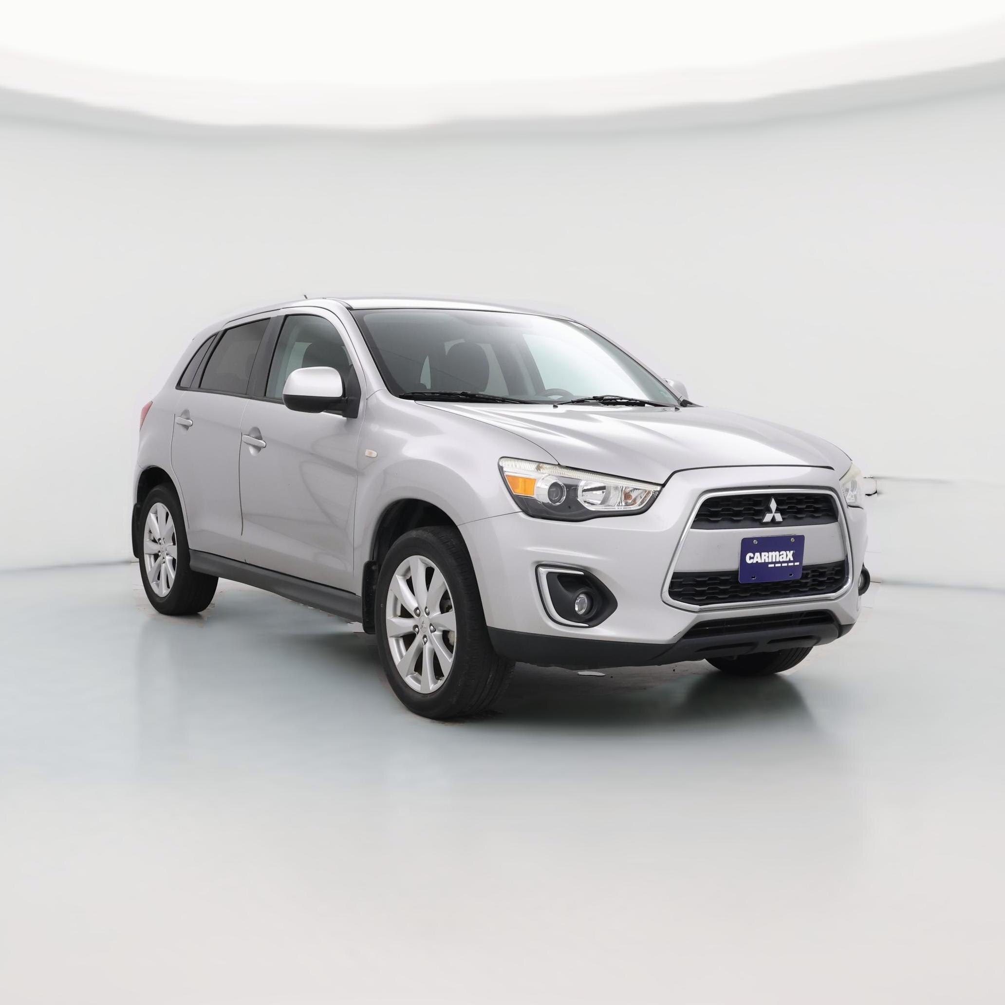 Thumbnail: 2015 Mitsubishi Outlander Sport - 1